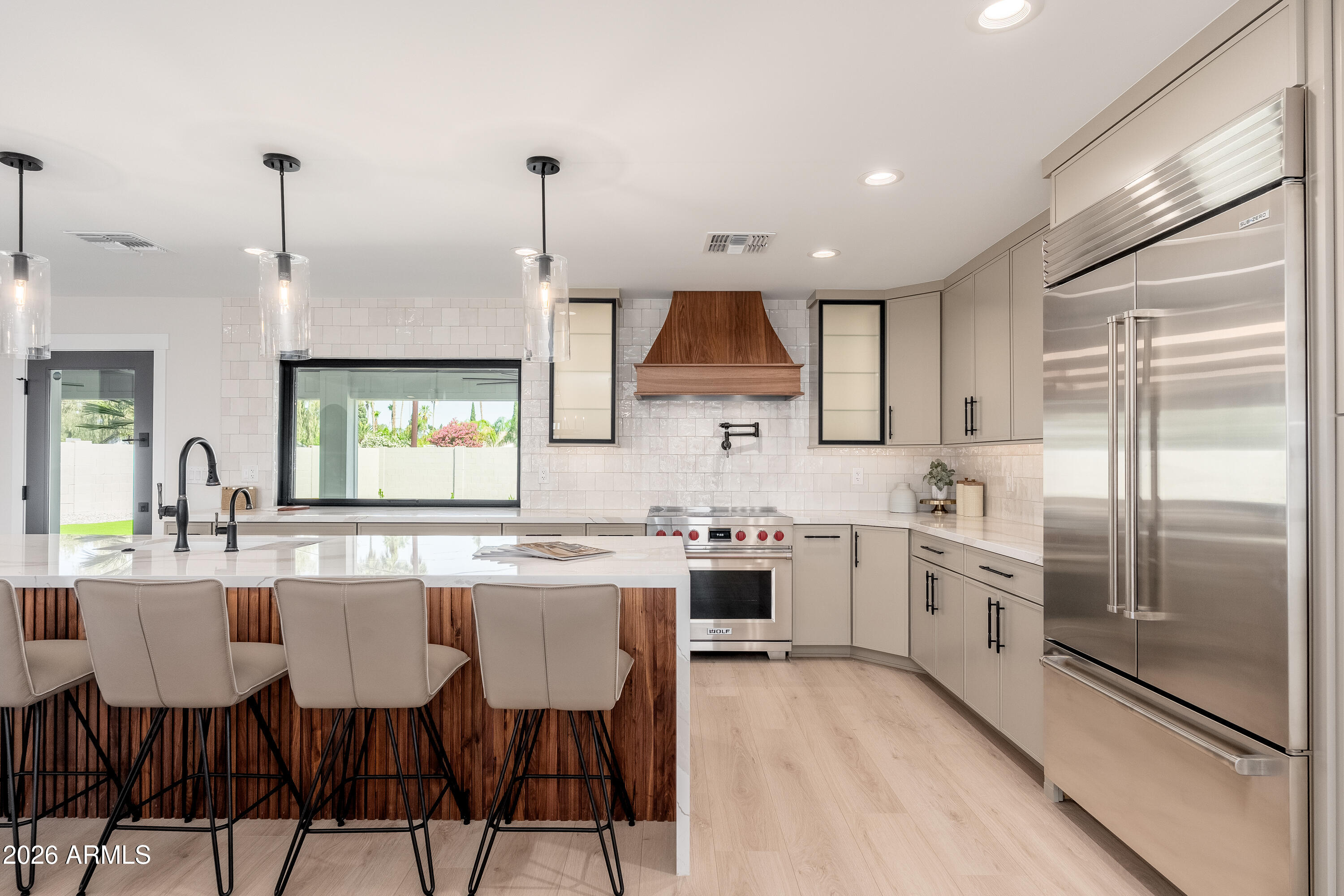 SUNBURST ESTATES - Residential