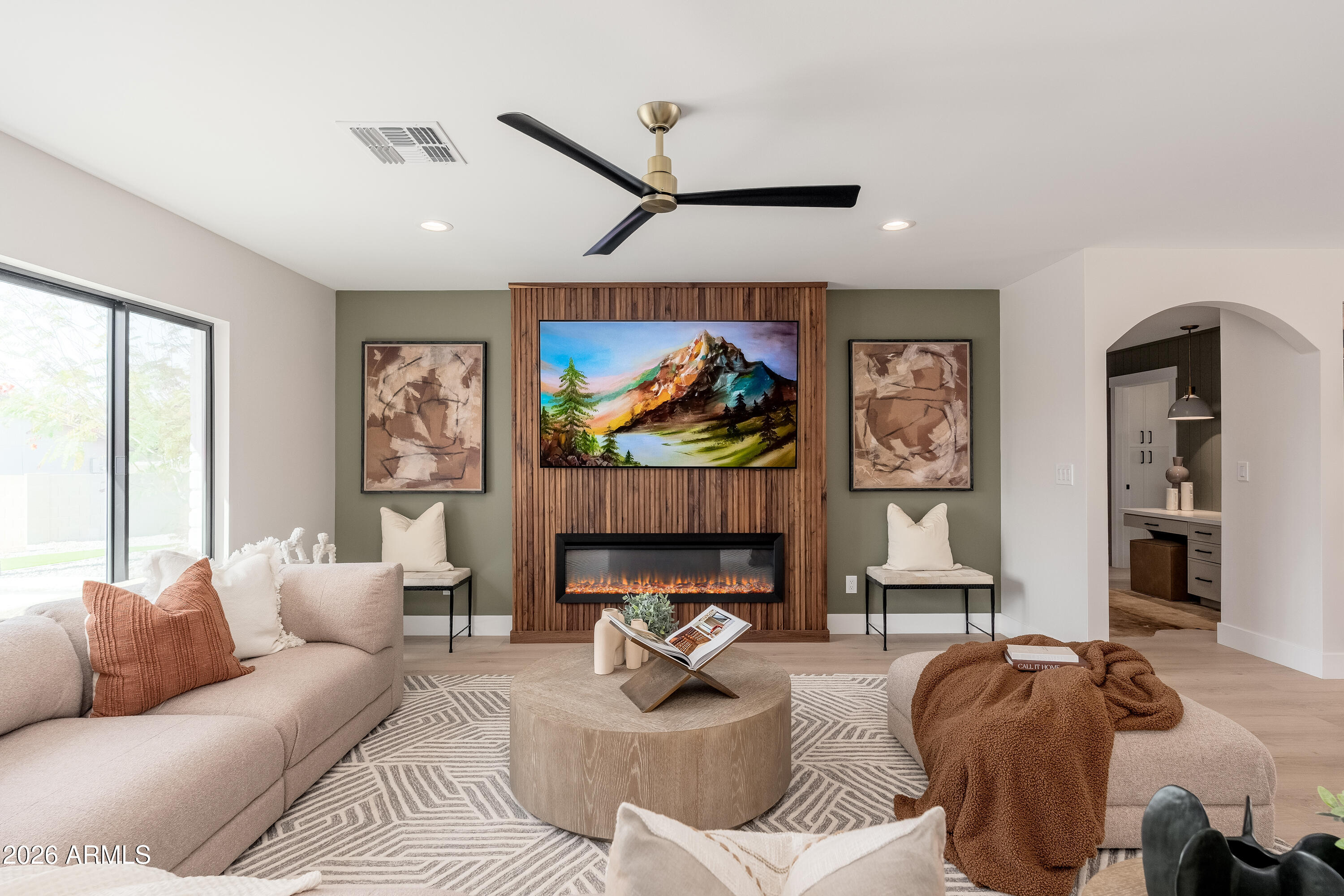 SUNBURST ESTATES - Residential