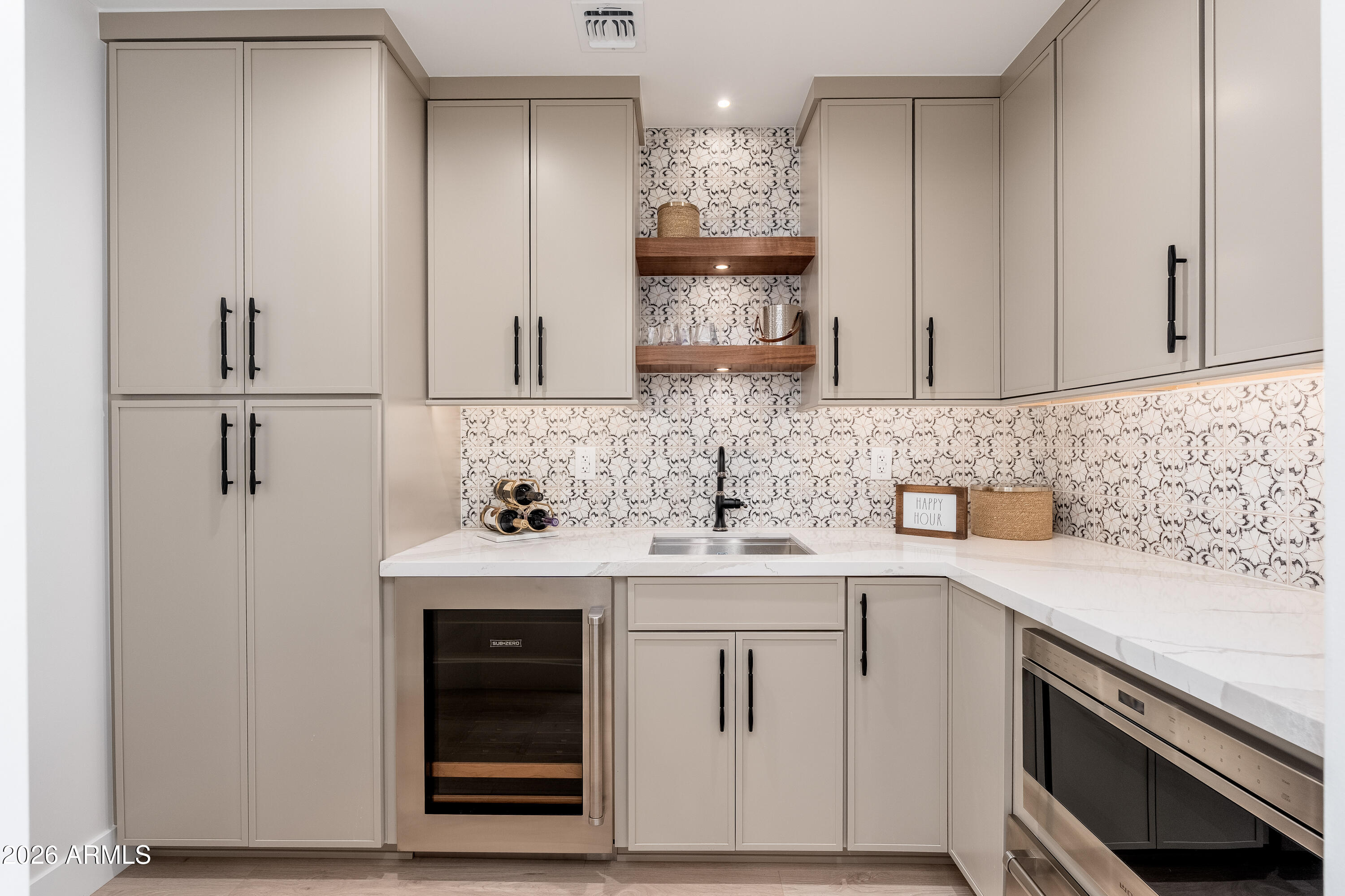 SUNBURST ESTATES - Residential