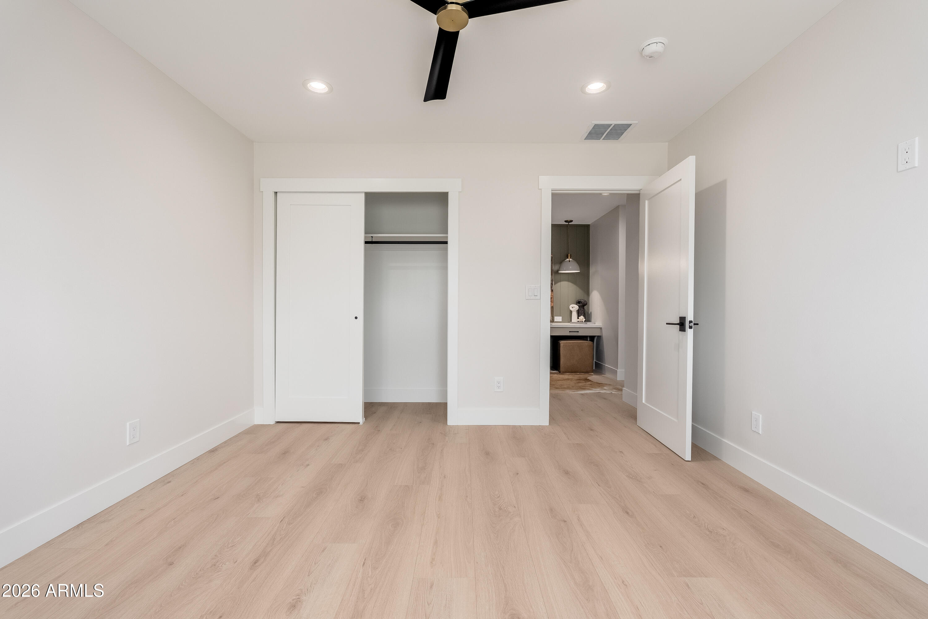SUNBURST ESTATES - Residential