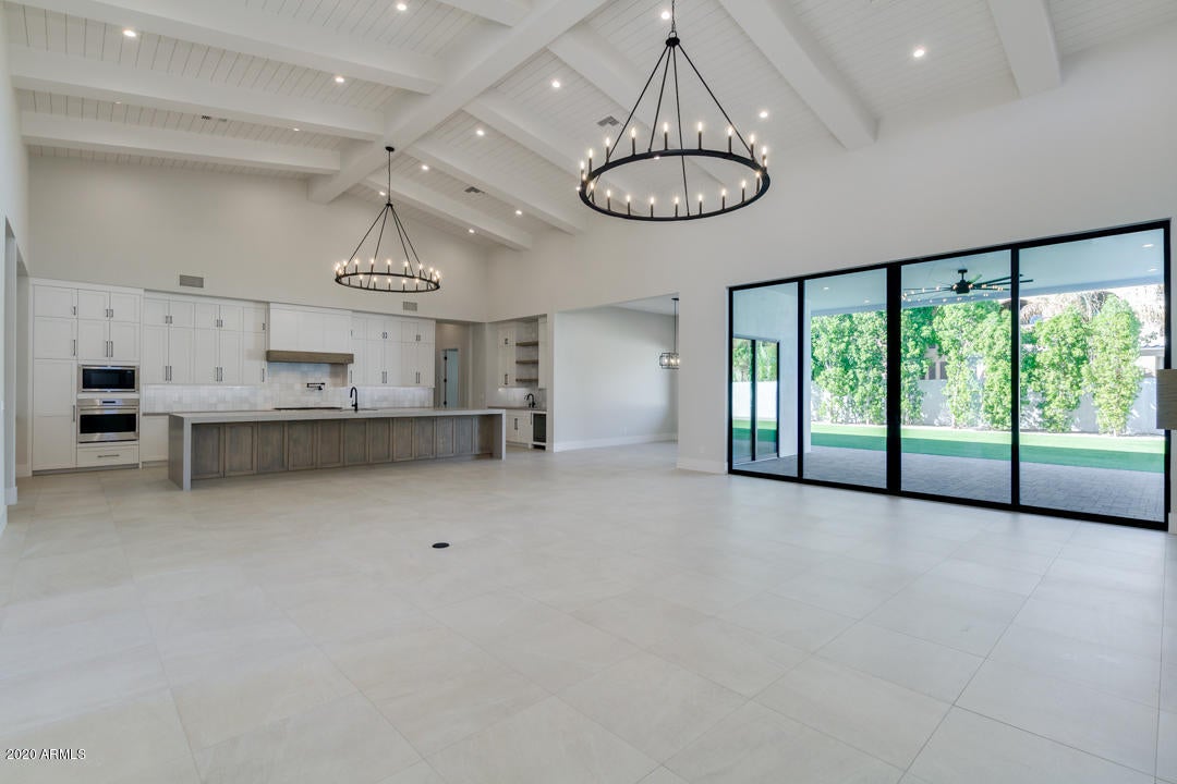 WHITEWING AT KRUEGER - Residential
