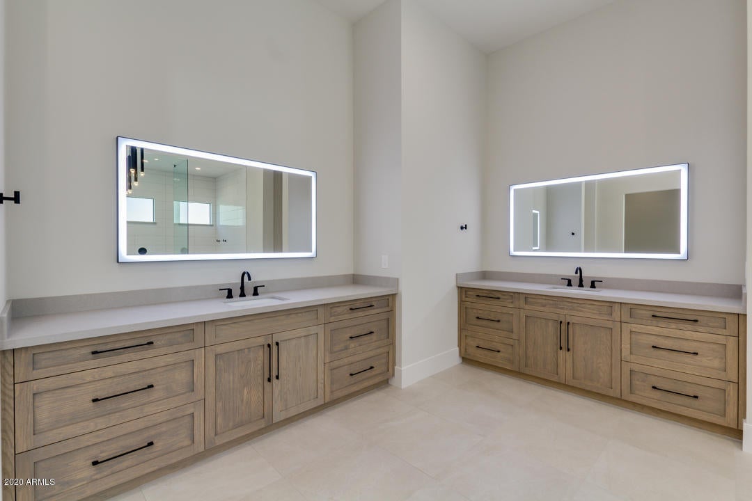 WHITEWING AT KRUEGER - Residential