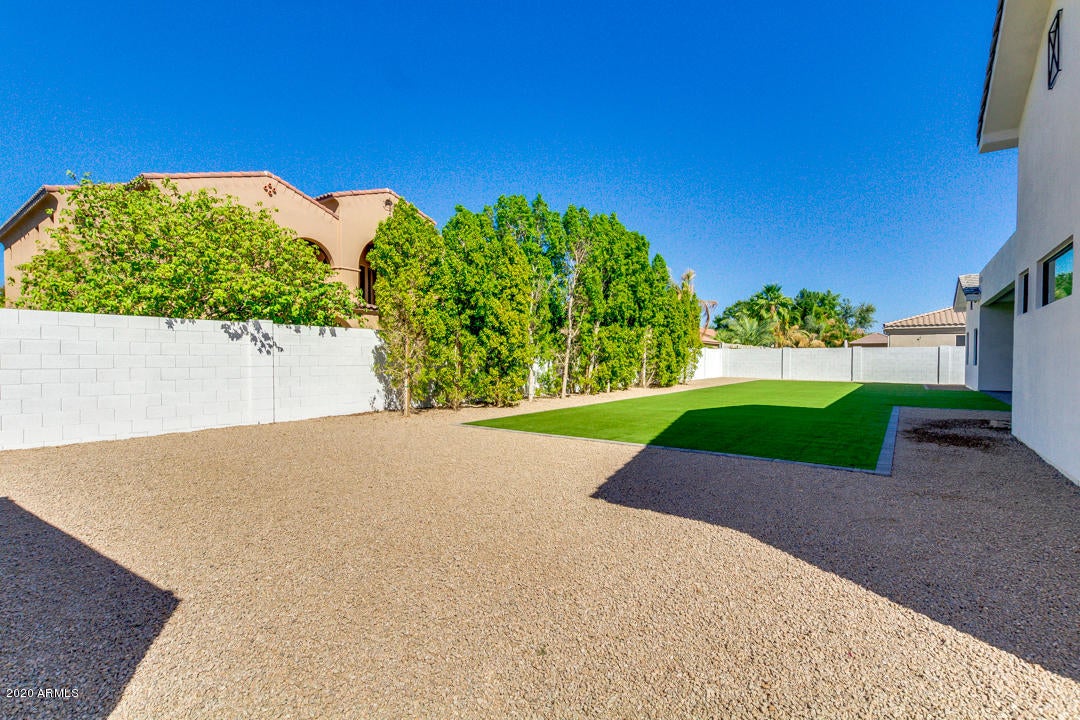 WHITEWING AT KRUEGER - Residential