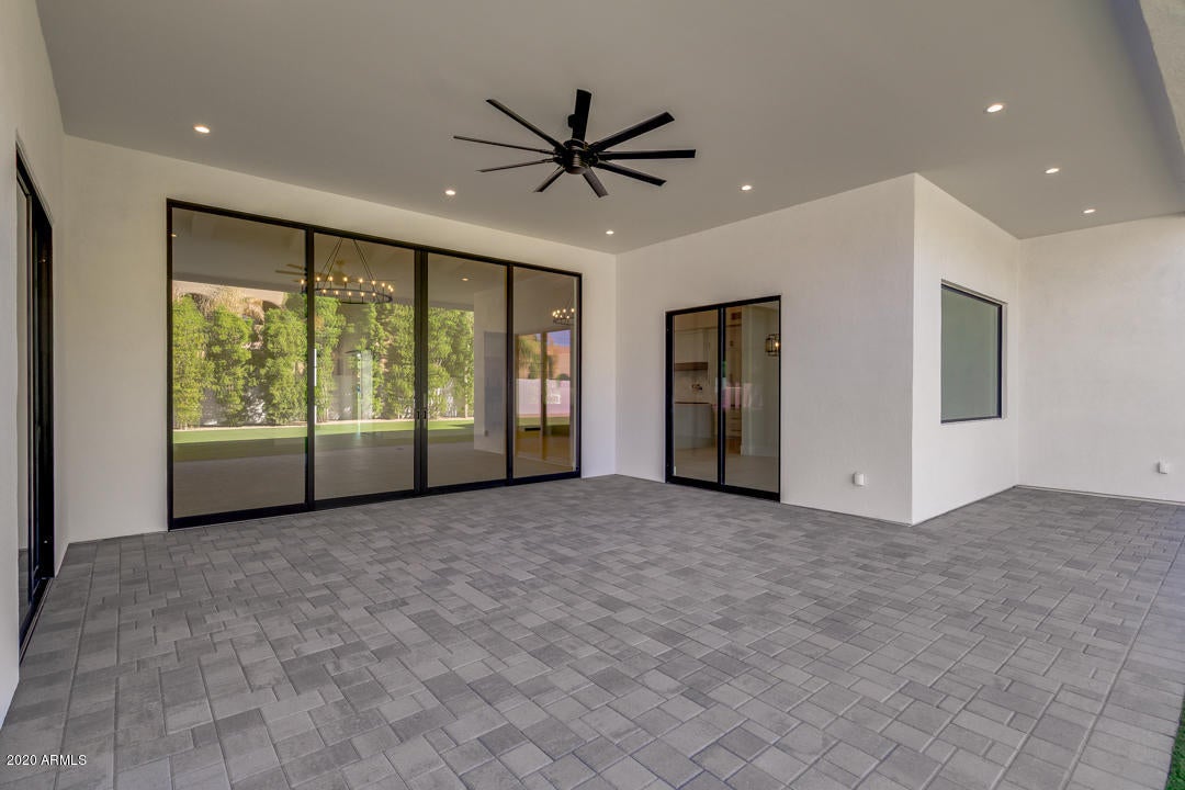 WHITEWING AT KRUEGER - Residential