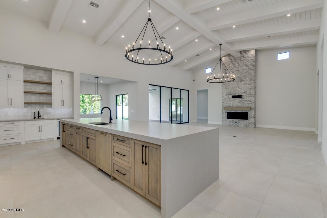 WHITEWING AT KRUEGER - Residential