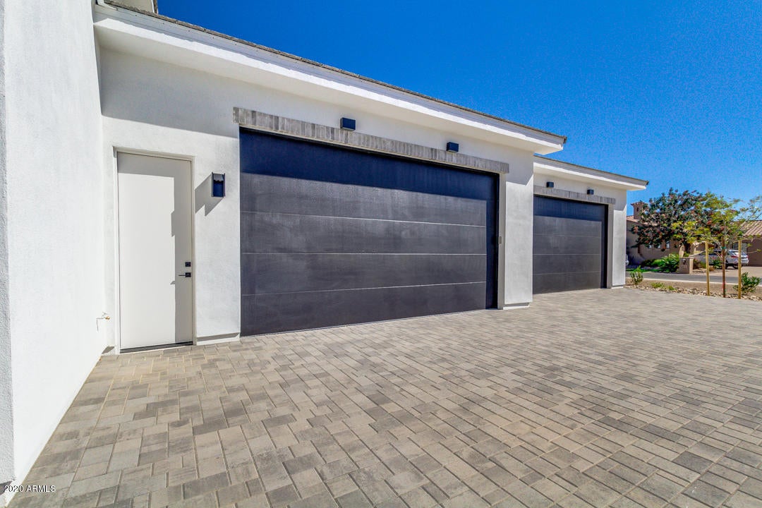 WHITEWING AT KRUEGER - Residential