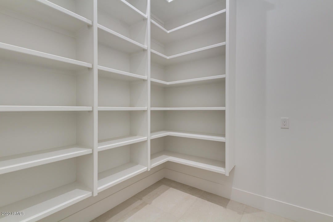 WHITEWING AT KRUEGER - Residential