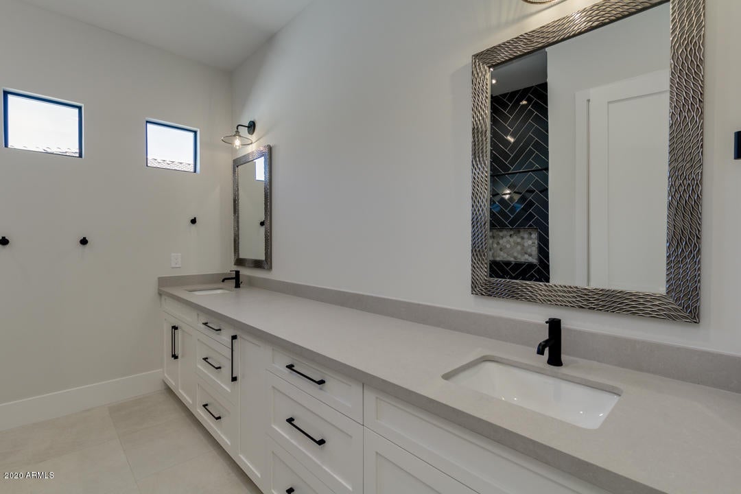 WHITEWING AT KRUEGER - Residential