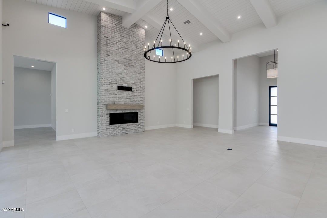WHITEWING AT KRUEGER - Residential