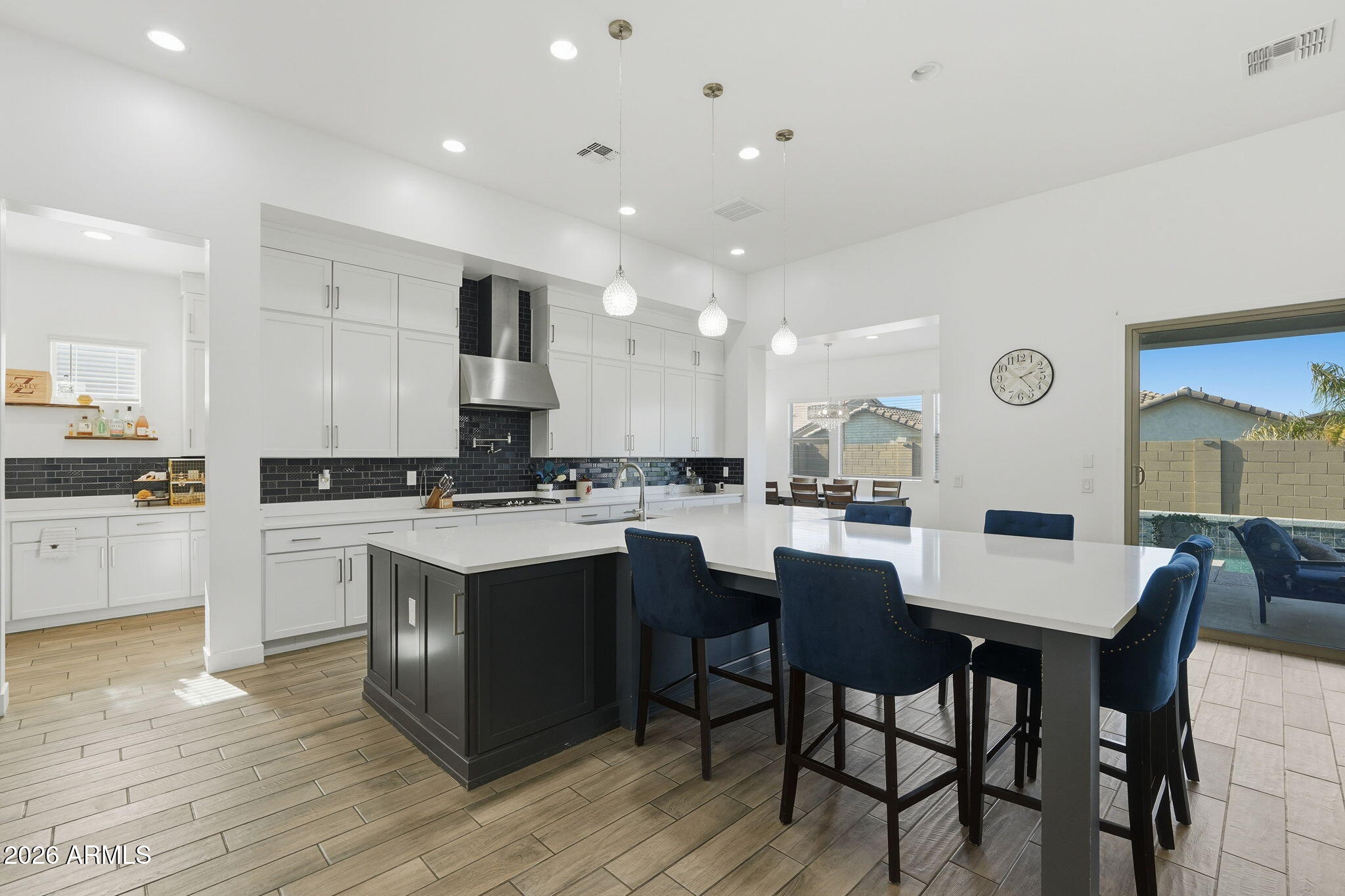 EASTMARK DEVELOPMENT UNIT 5/6 SOUTH PRCLS 6-16 6- - Residential