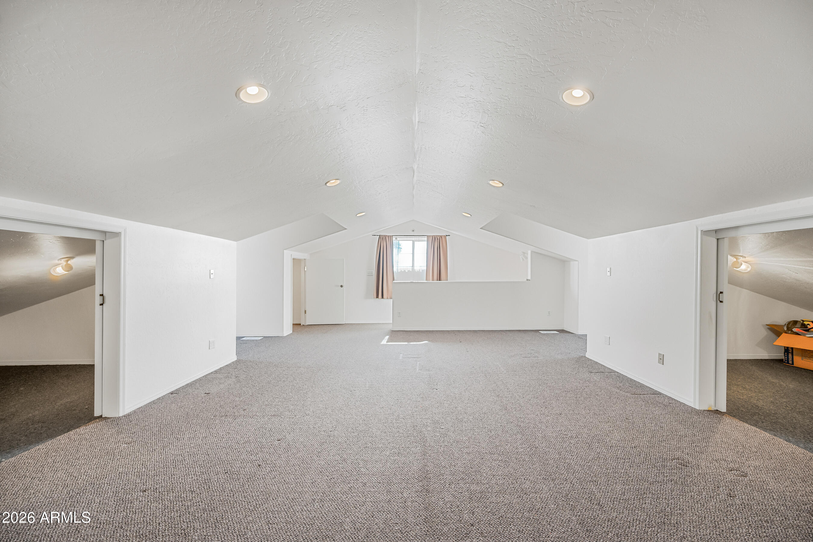 TREMAINE PARK - Residential
