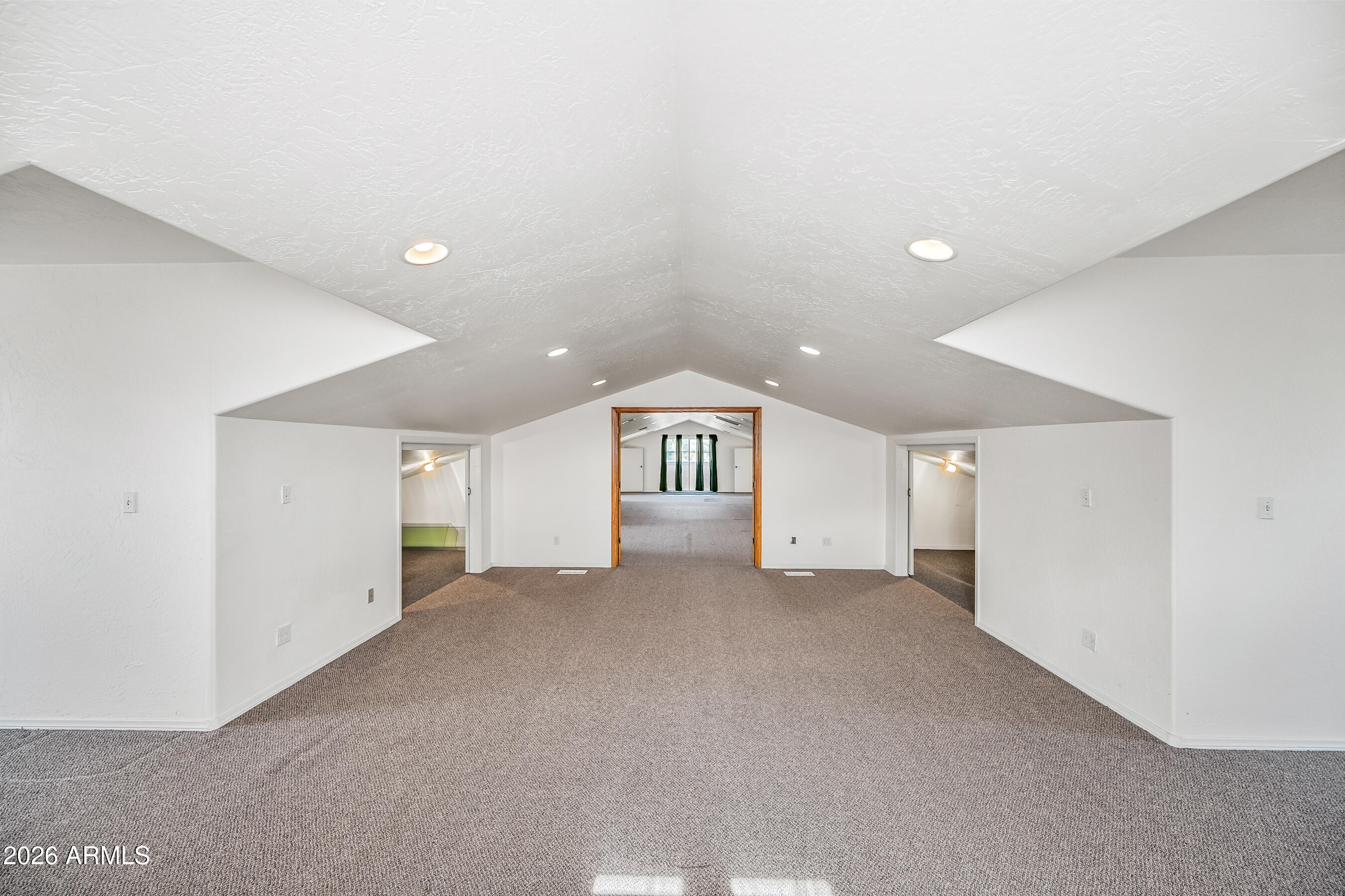 TREMAINE PARK - Residential