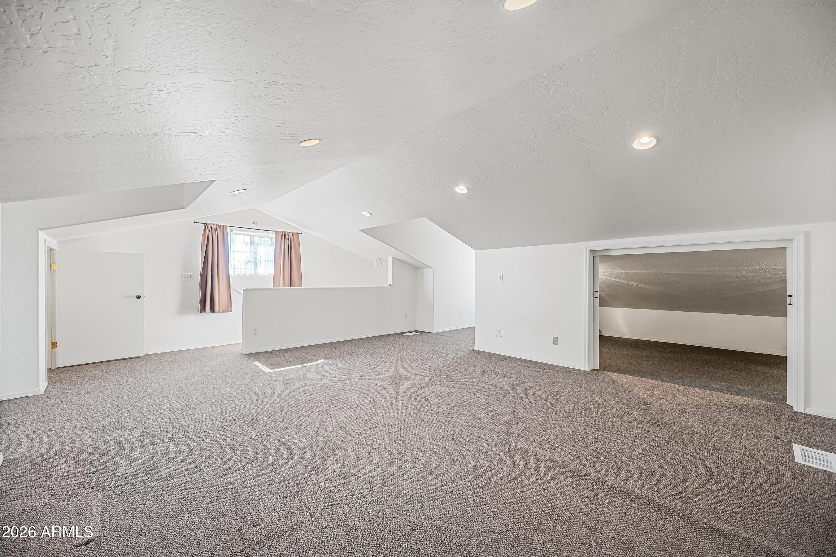 TREMAINE PARK - Residential
