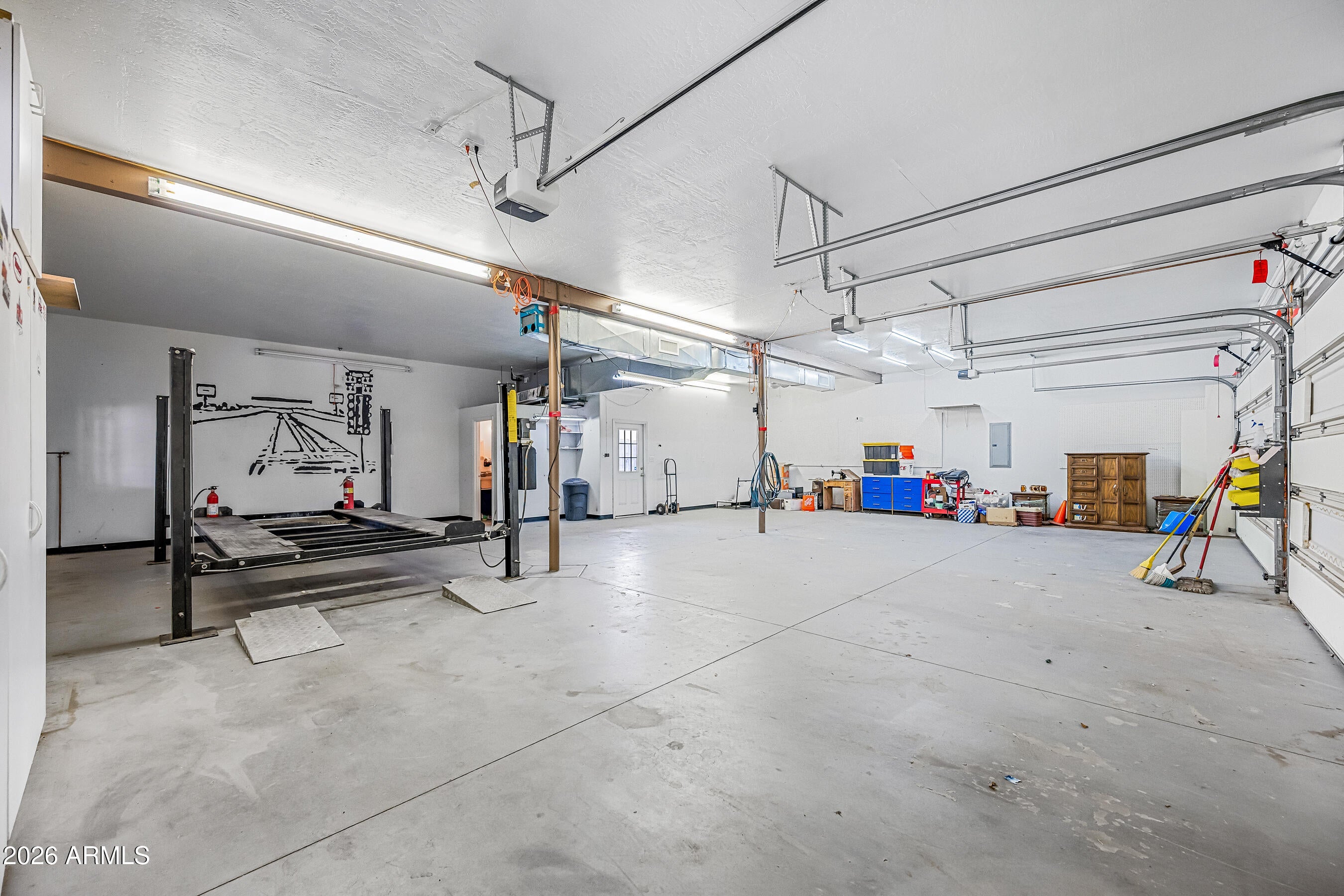TREMAINE PARK - Residential