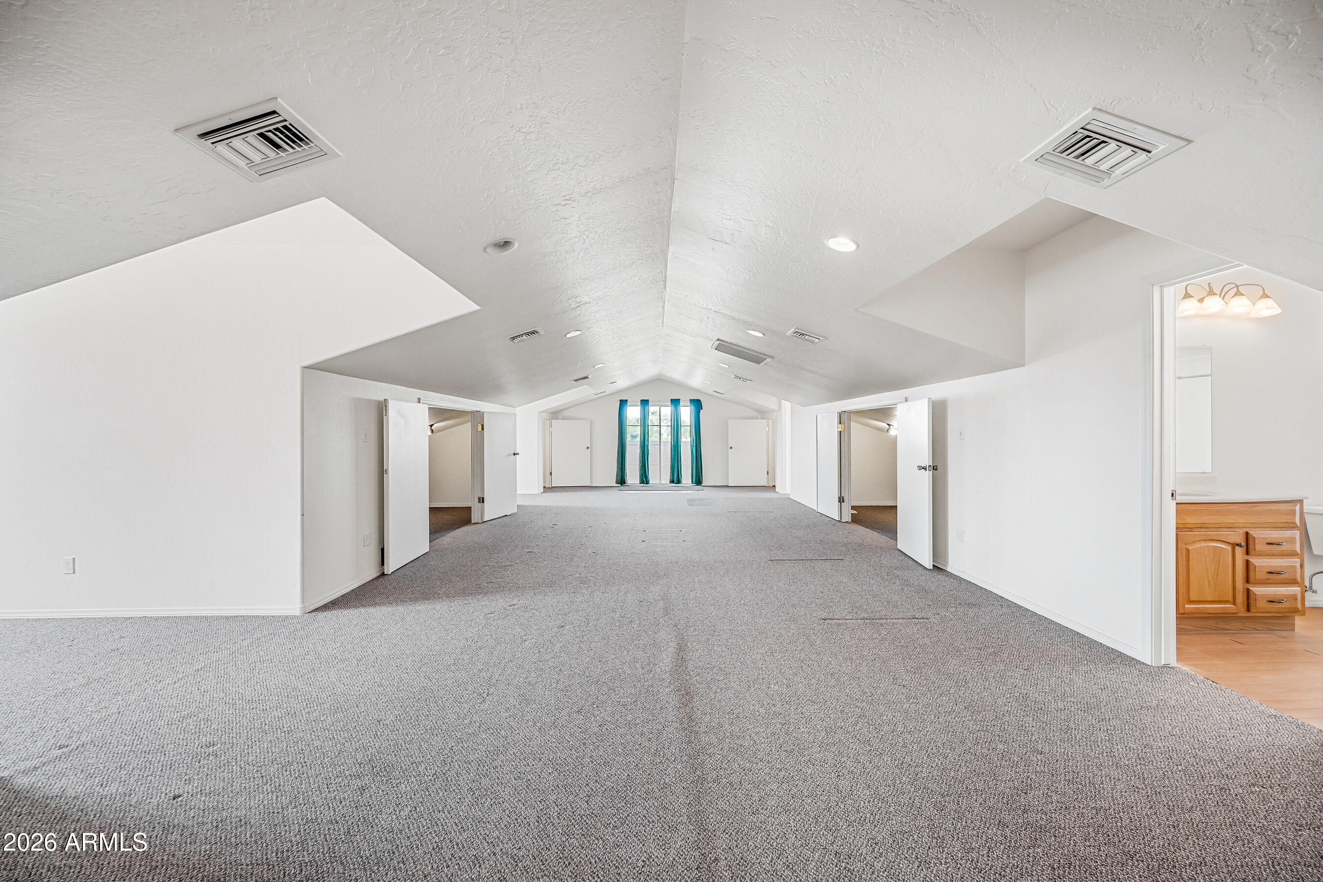 TREMAINE PARK - Residential