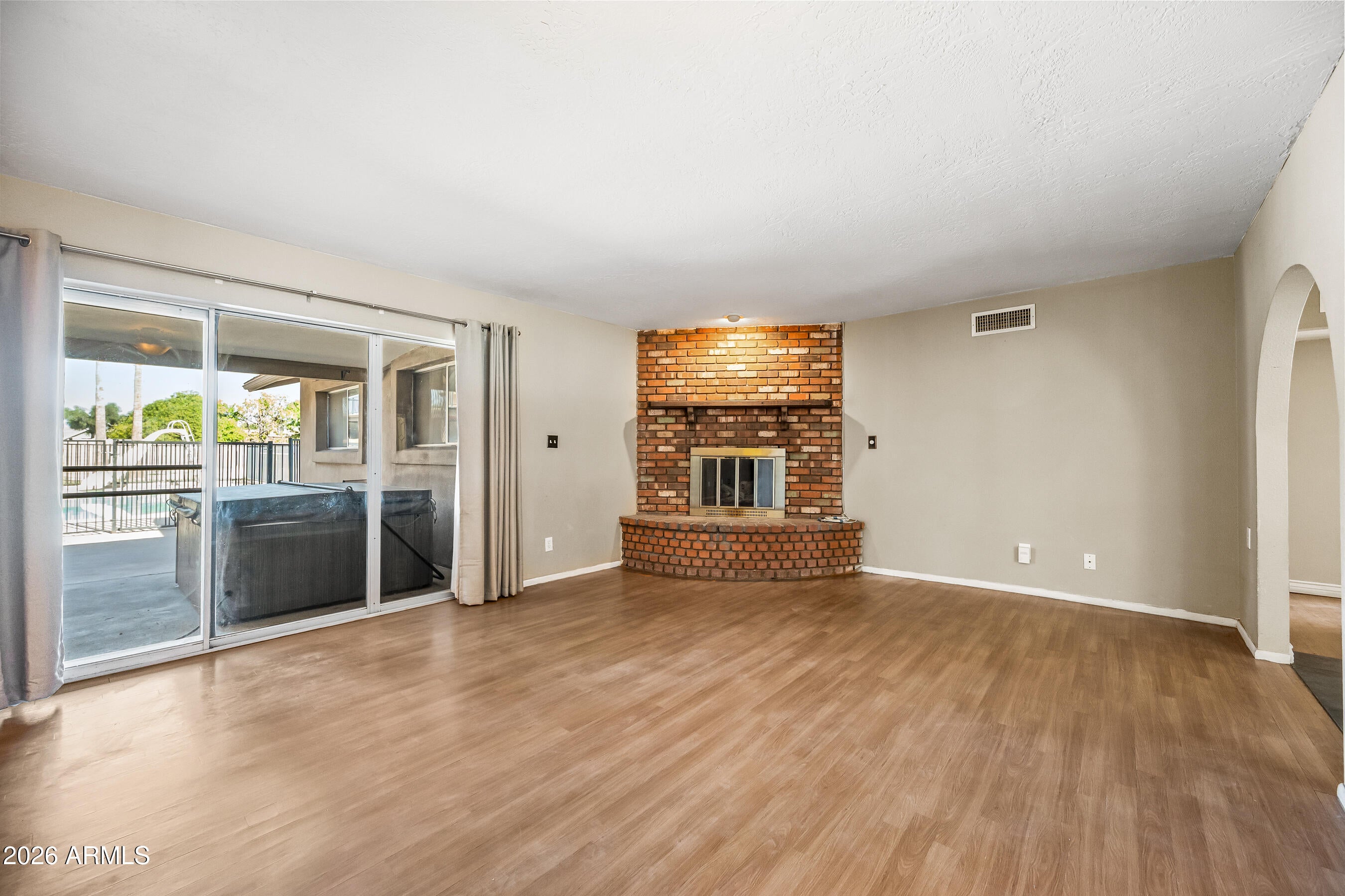 TREMAINE PARK - Residential