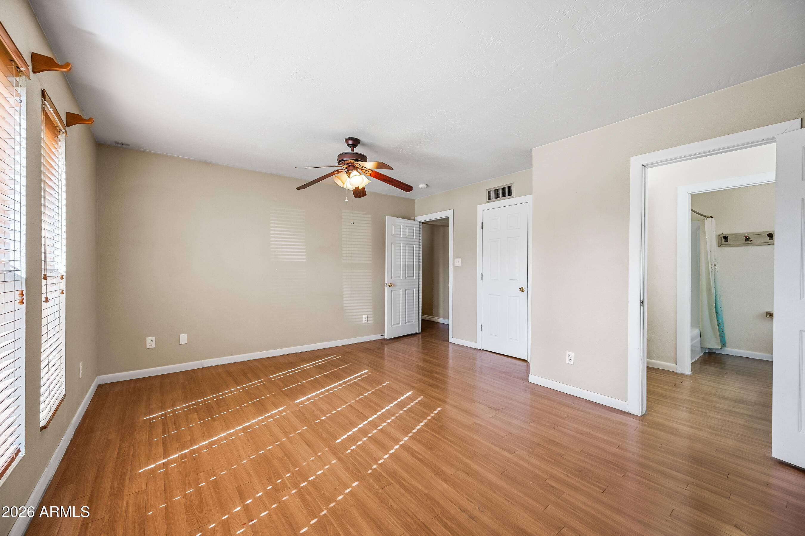 TREMAINE PARK - Residential