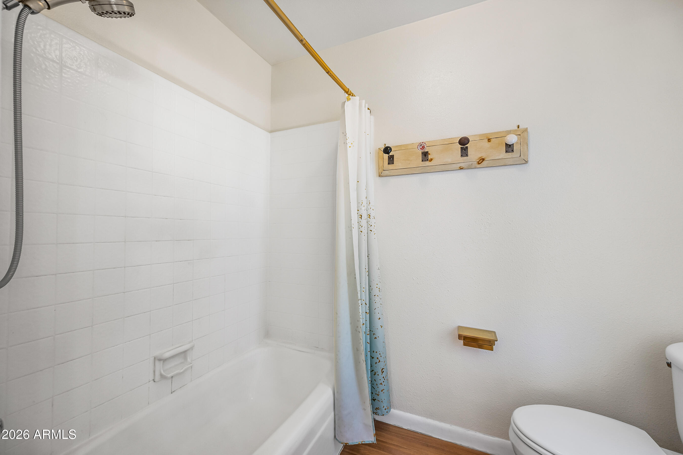 TREMAINE PARK - Residential
