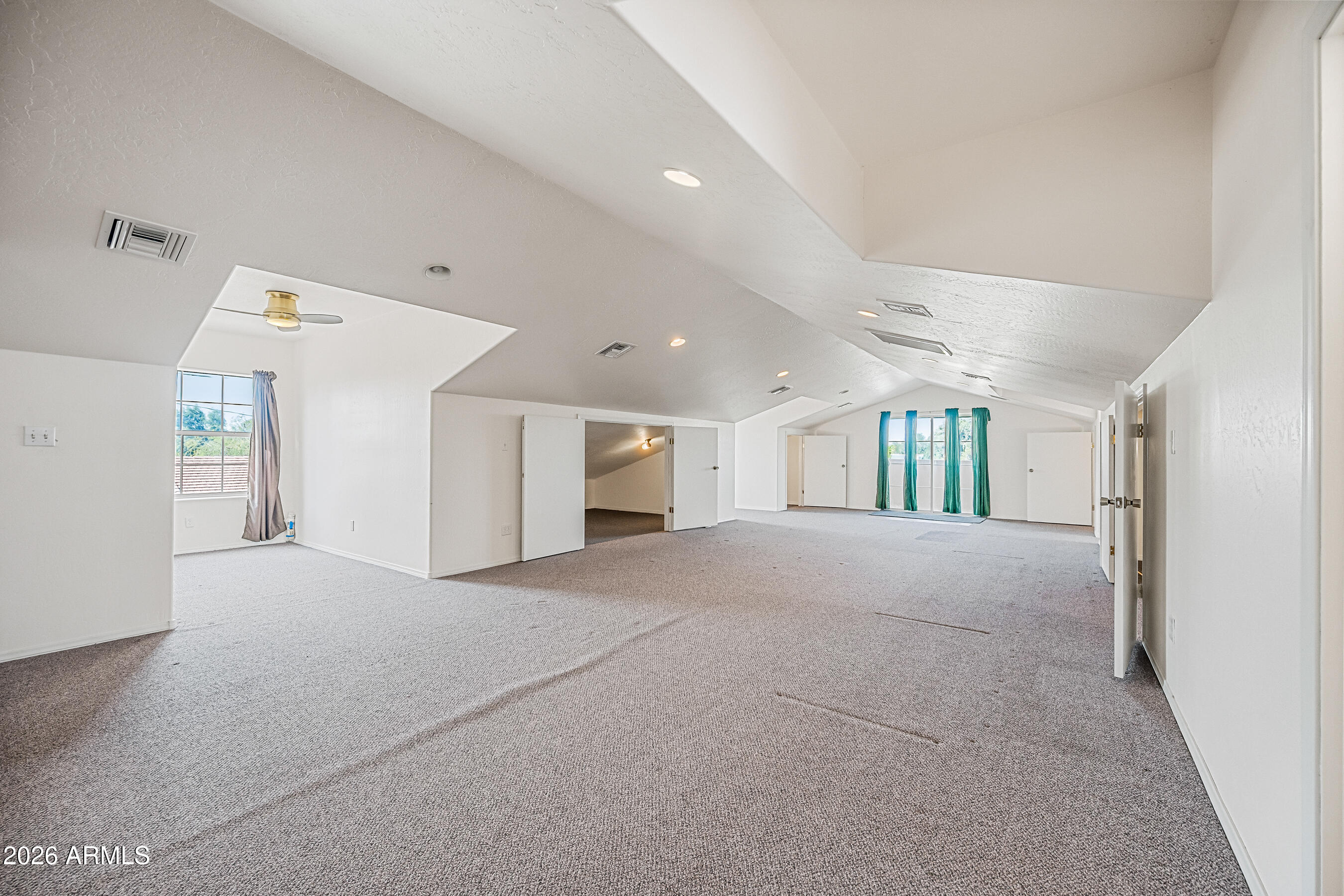 TREMAINE PARK - Residential