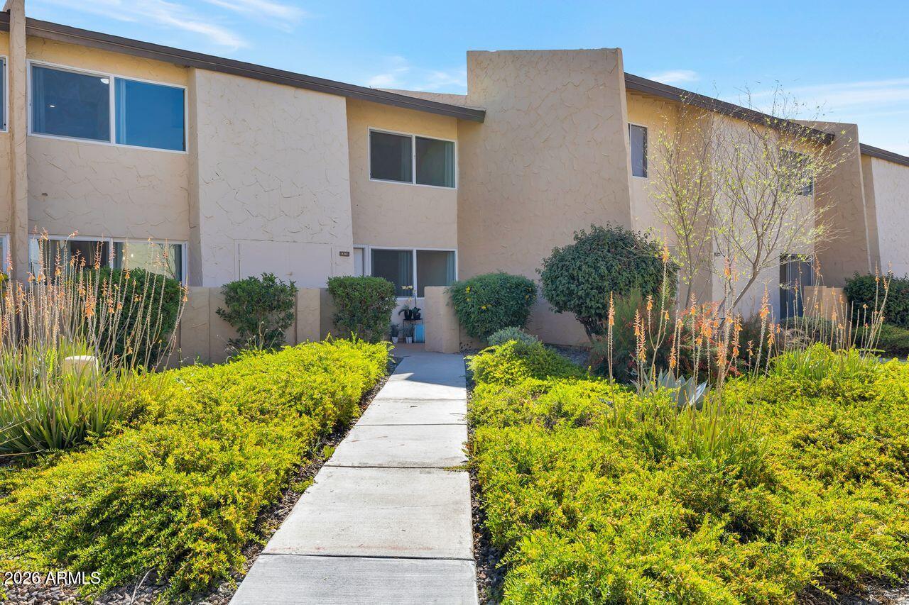 WOODLAND SPRINGS - Residential