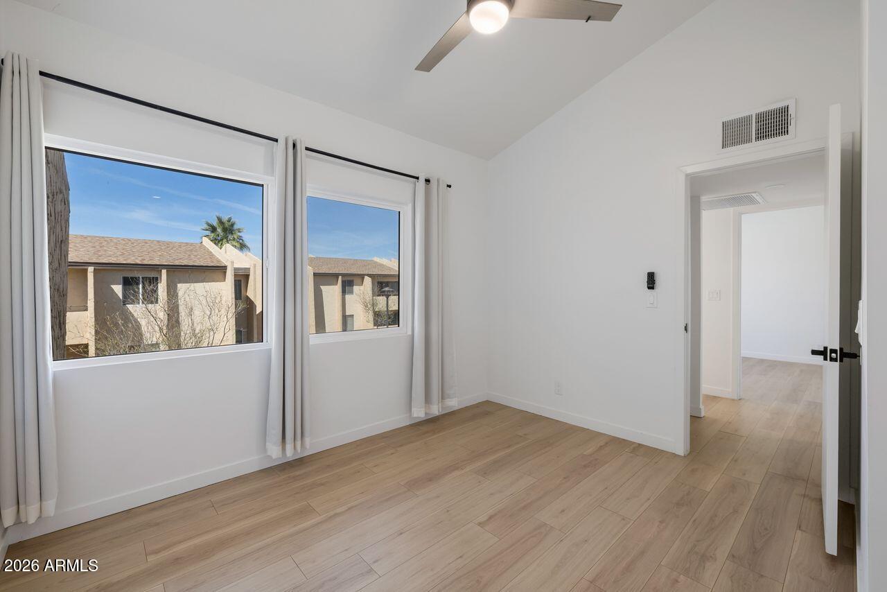 WOODLAND SPRINGS - Residential