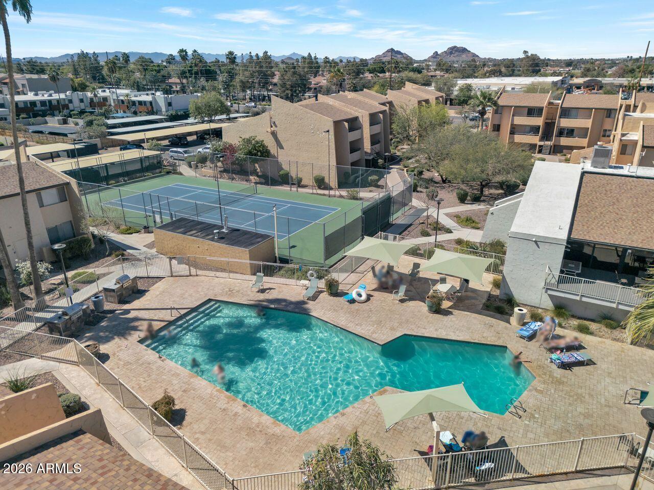 WOODLAND SPRINGS - Residential