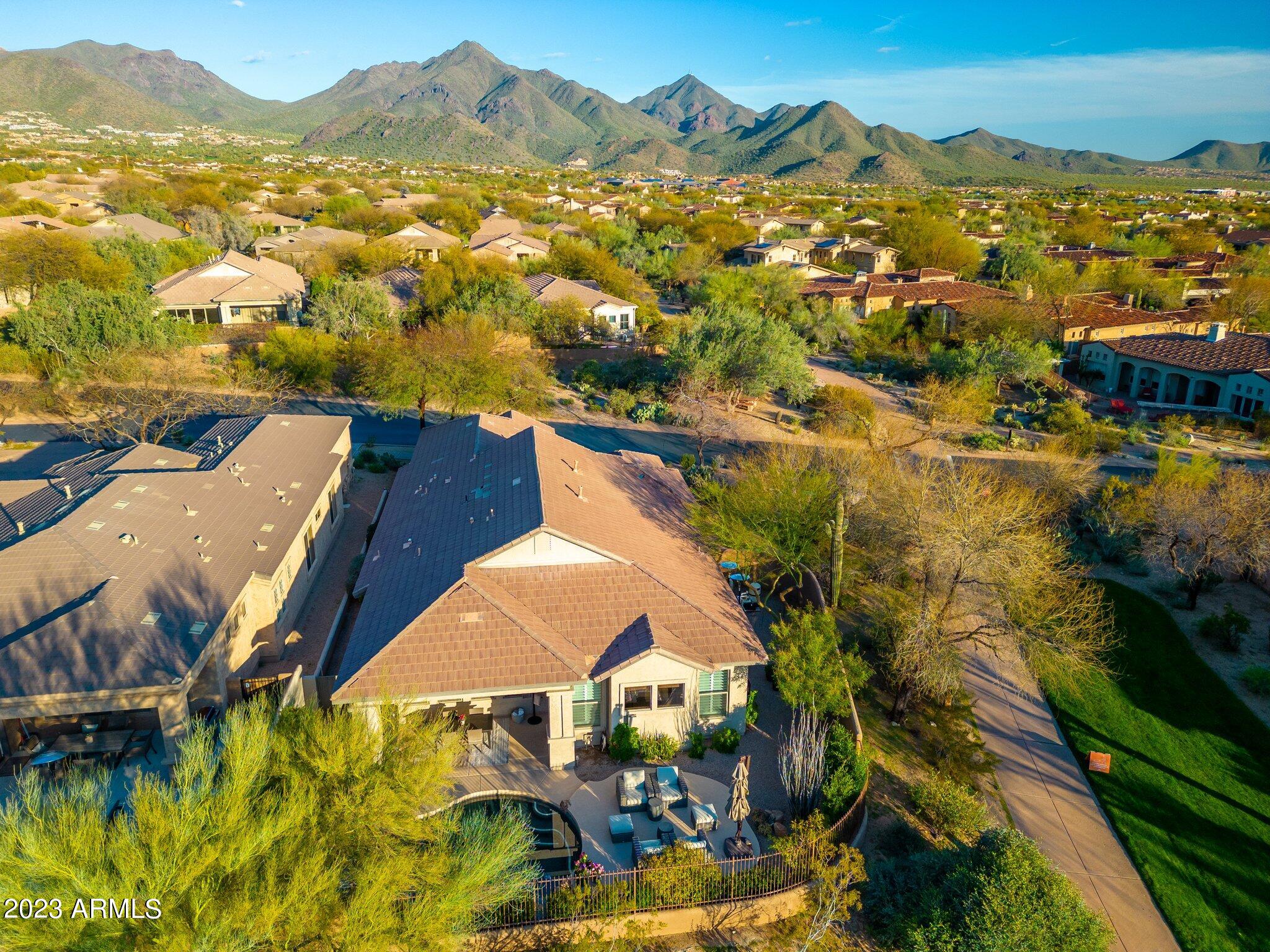 DC RANCH - Residential