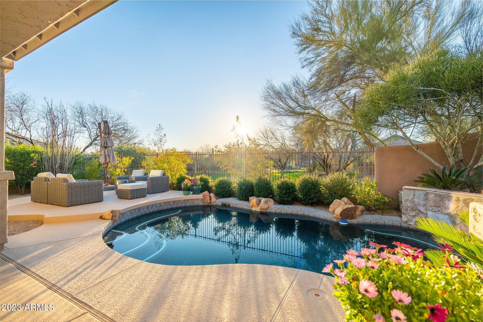 DC RANCH - Residential
