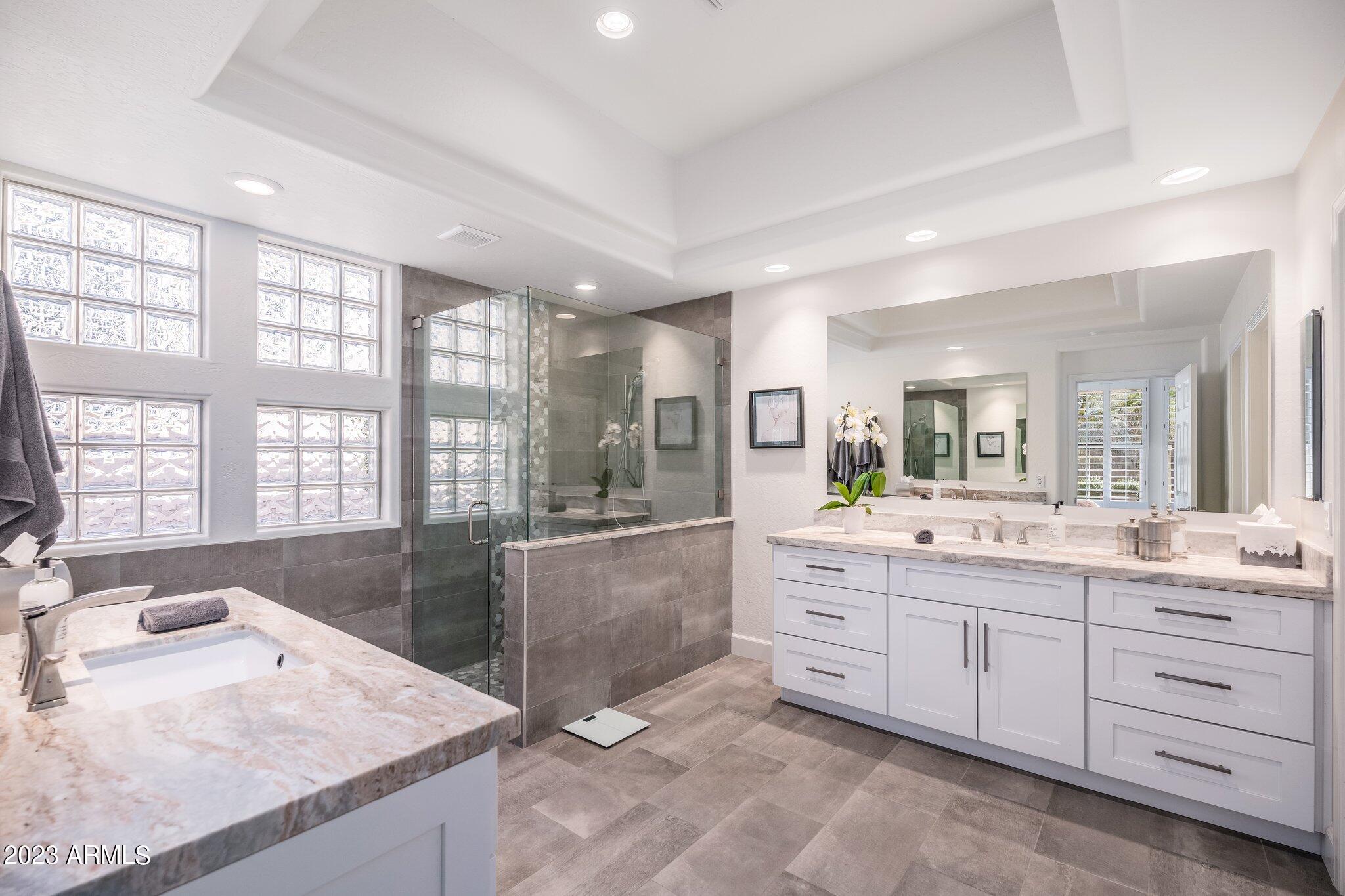 DC RANCH - Residential