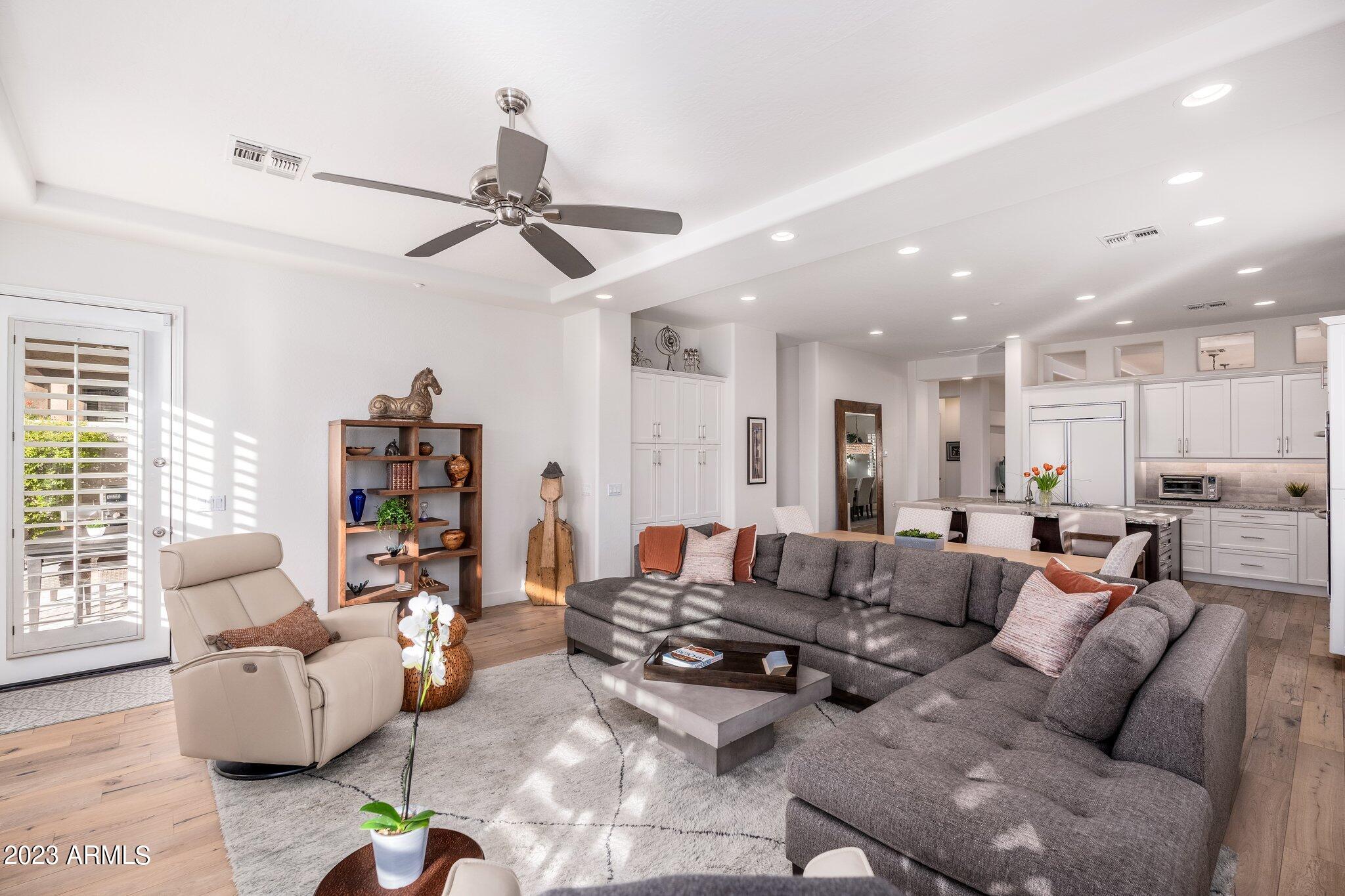 DC RANCH - Residential