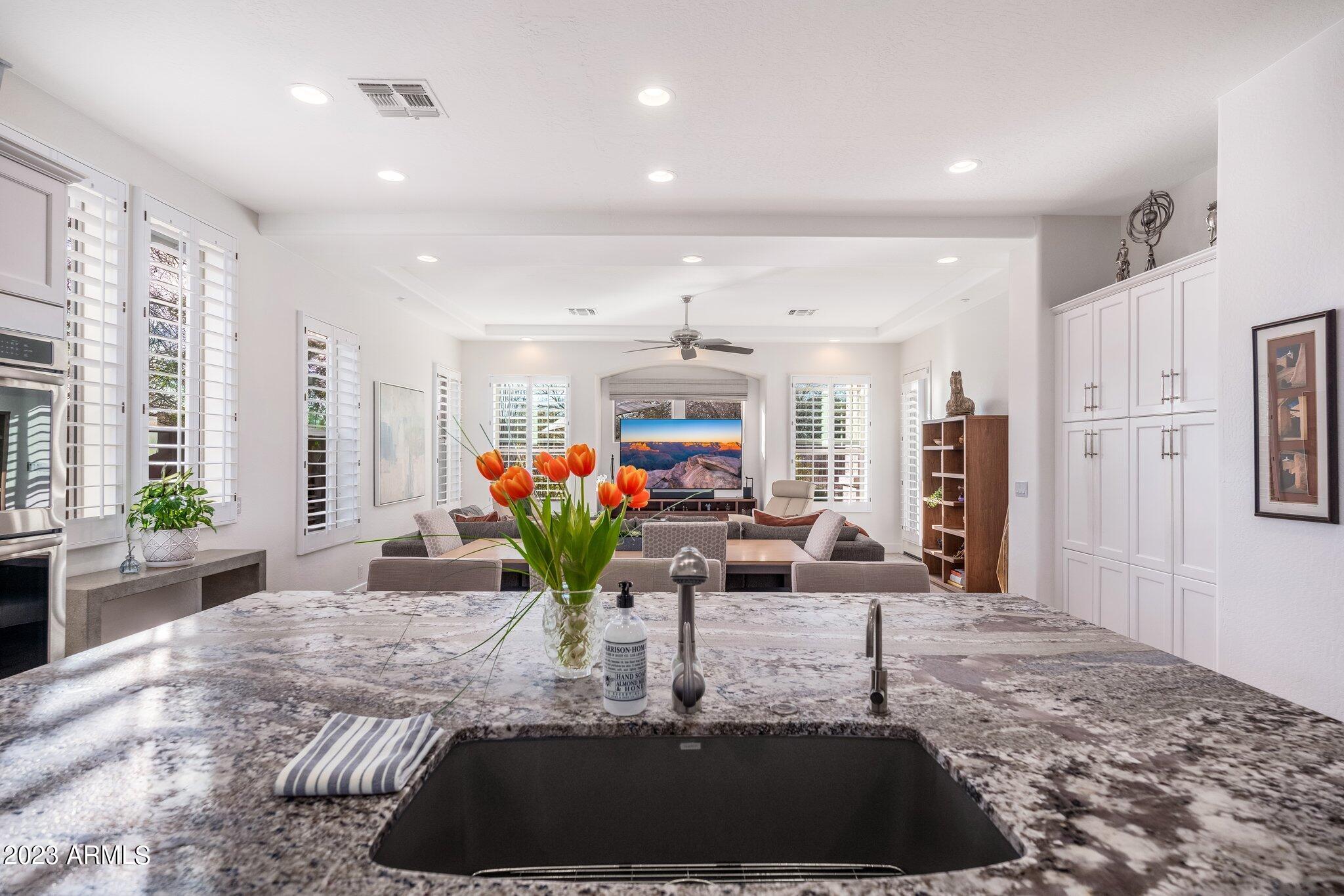 DC RANCH - Residential