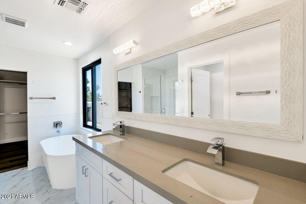 EASTWOOD AMD - Residential