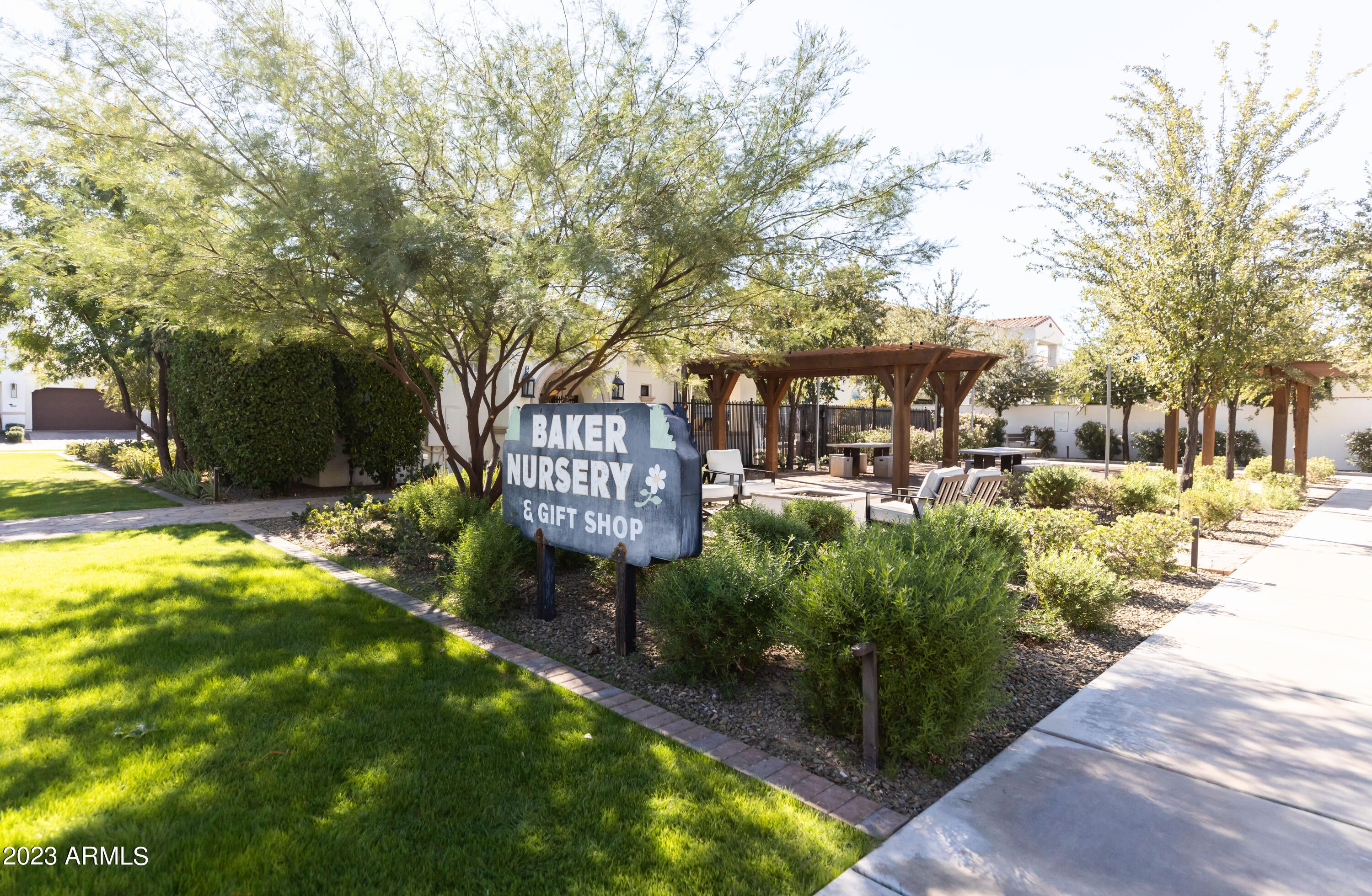 VILLAS AT BAKER PARK - Residential