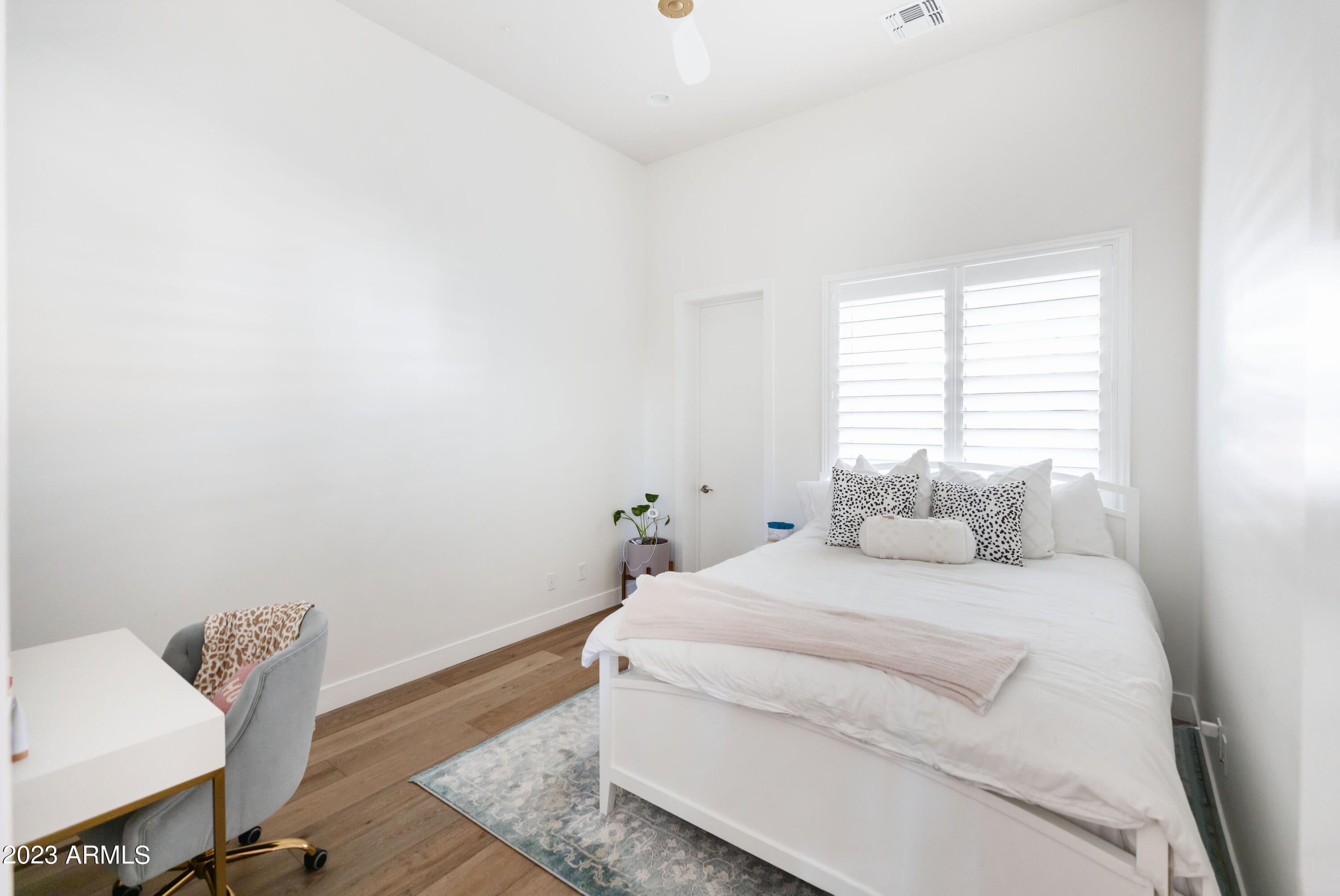 VILLAS AT BAKER PARK - Residential