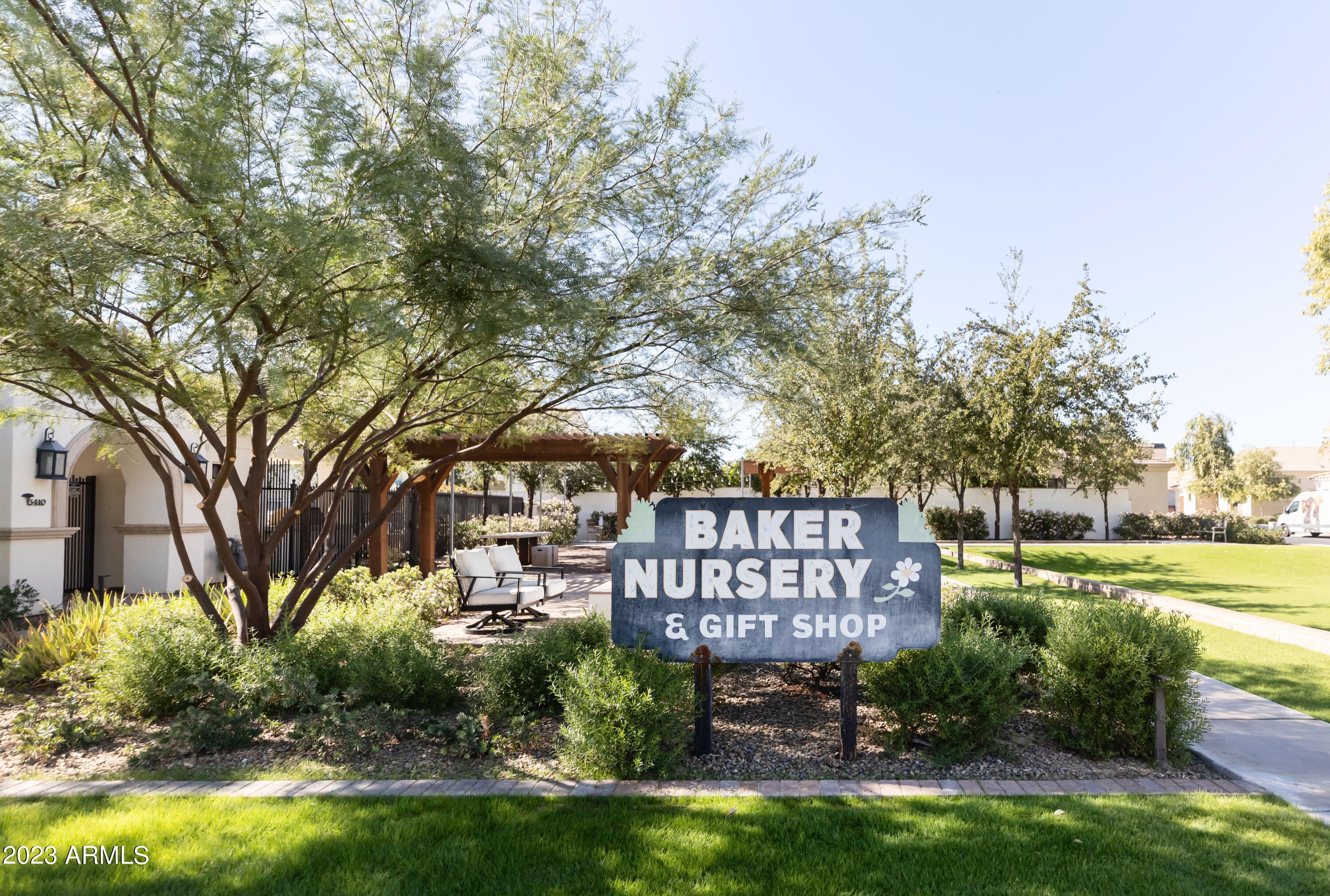 VILLAS AT BAKER PARK - Residential