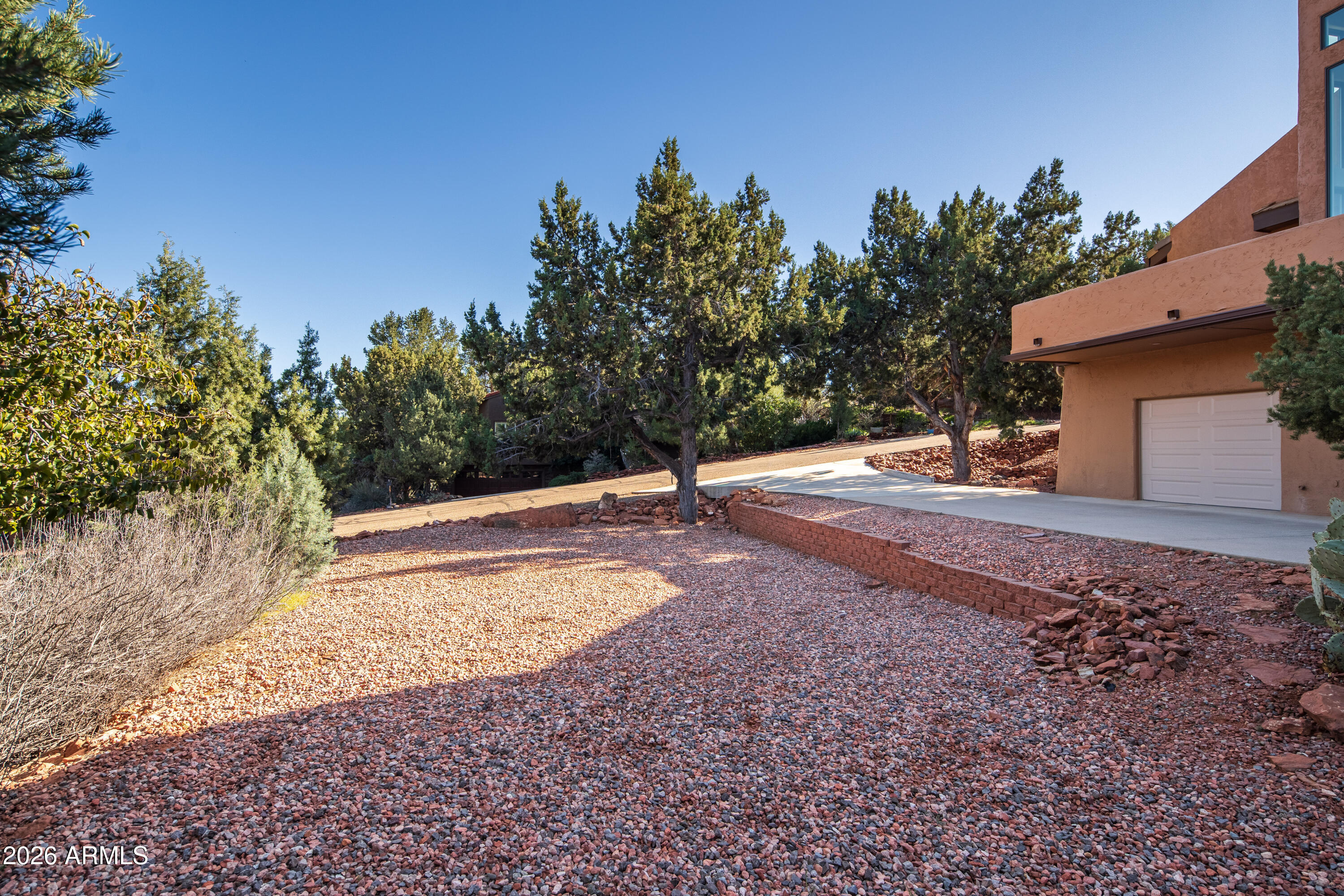 OAK SHADOWS - Residential