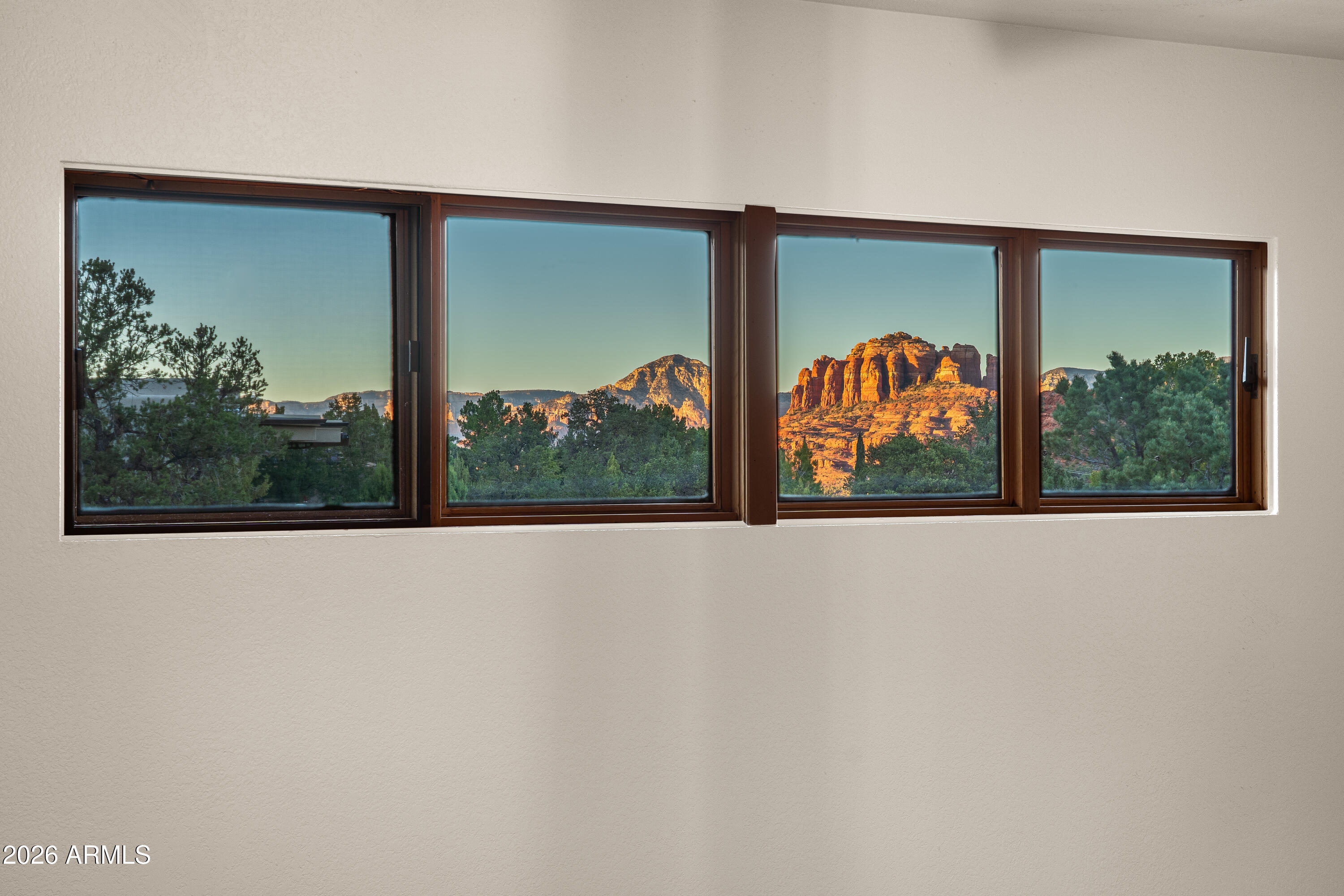 OAK SHADOWS - Residential