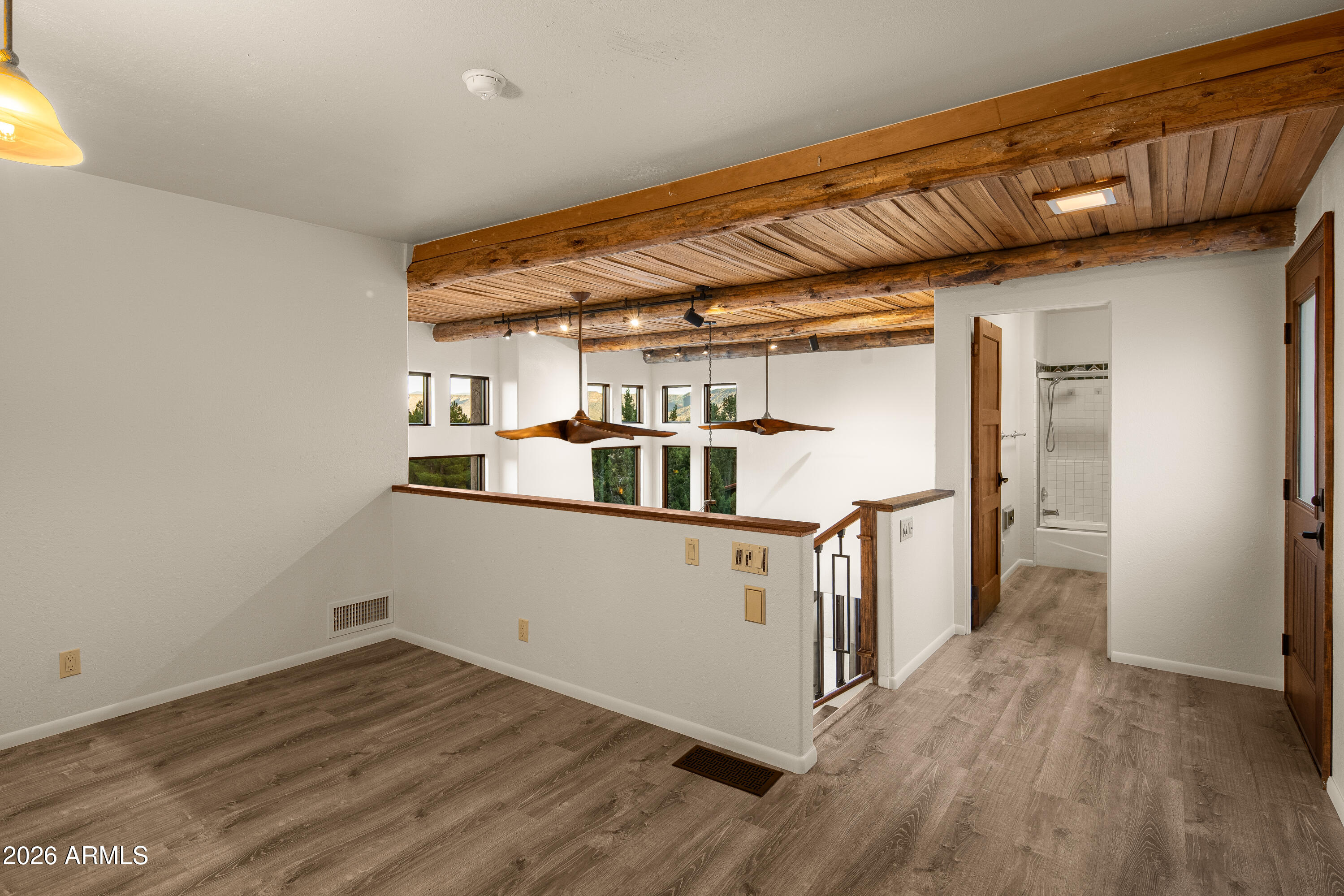 OAK SHADOWS - Residential