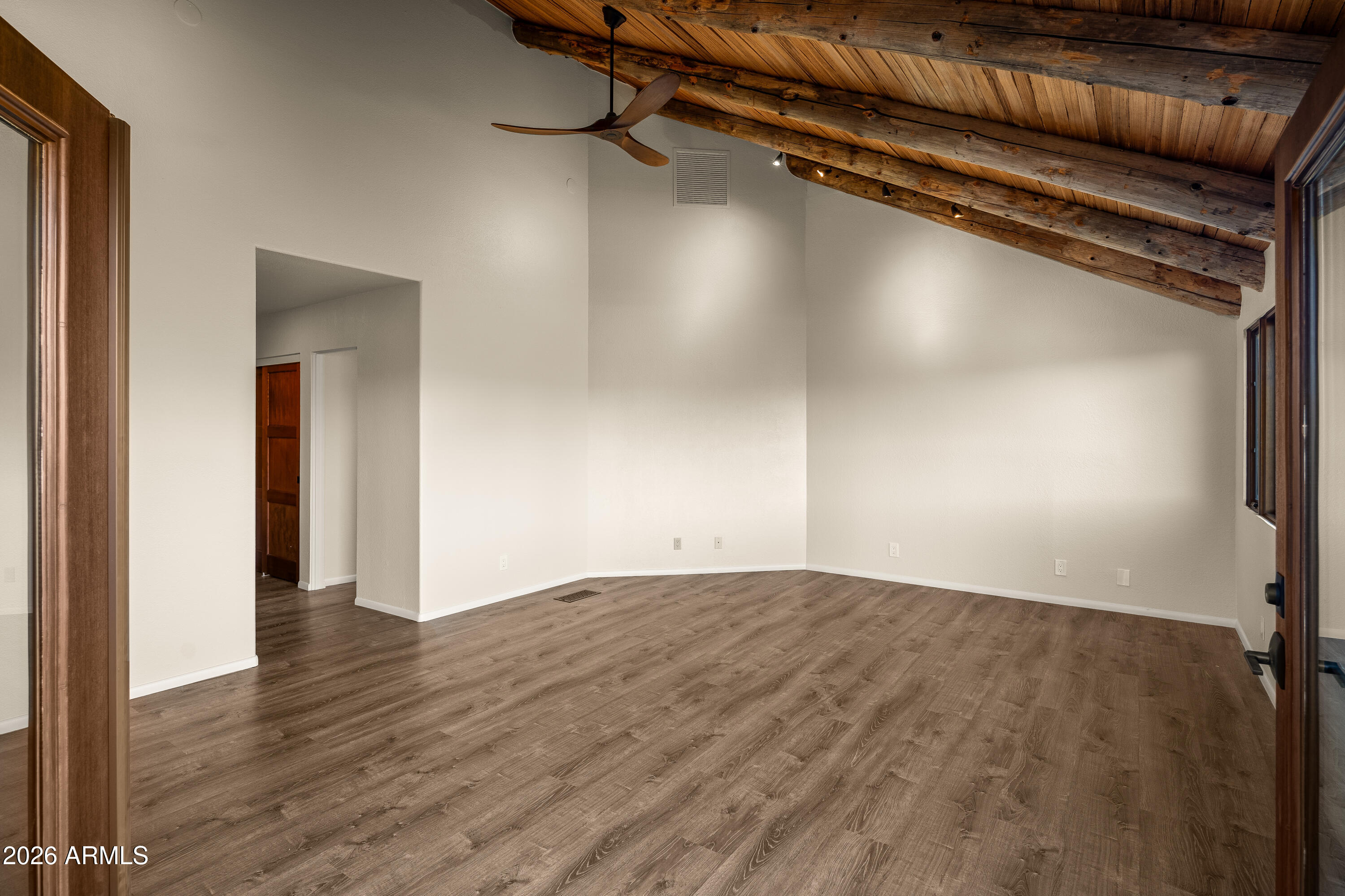 OAK SHADOWS - Residential