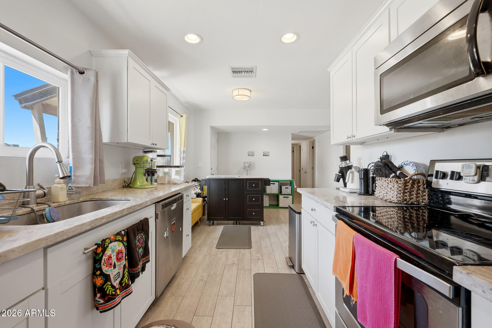 GARDEN GROVE - Residential