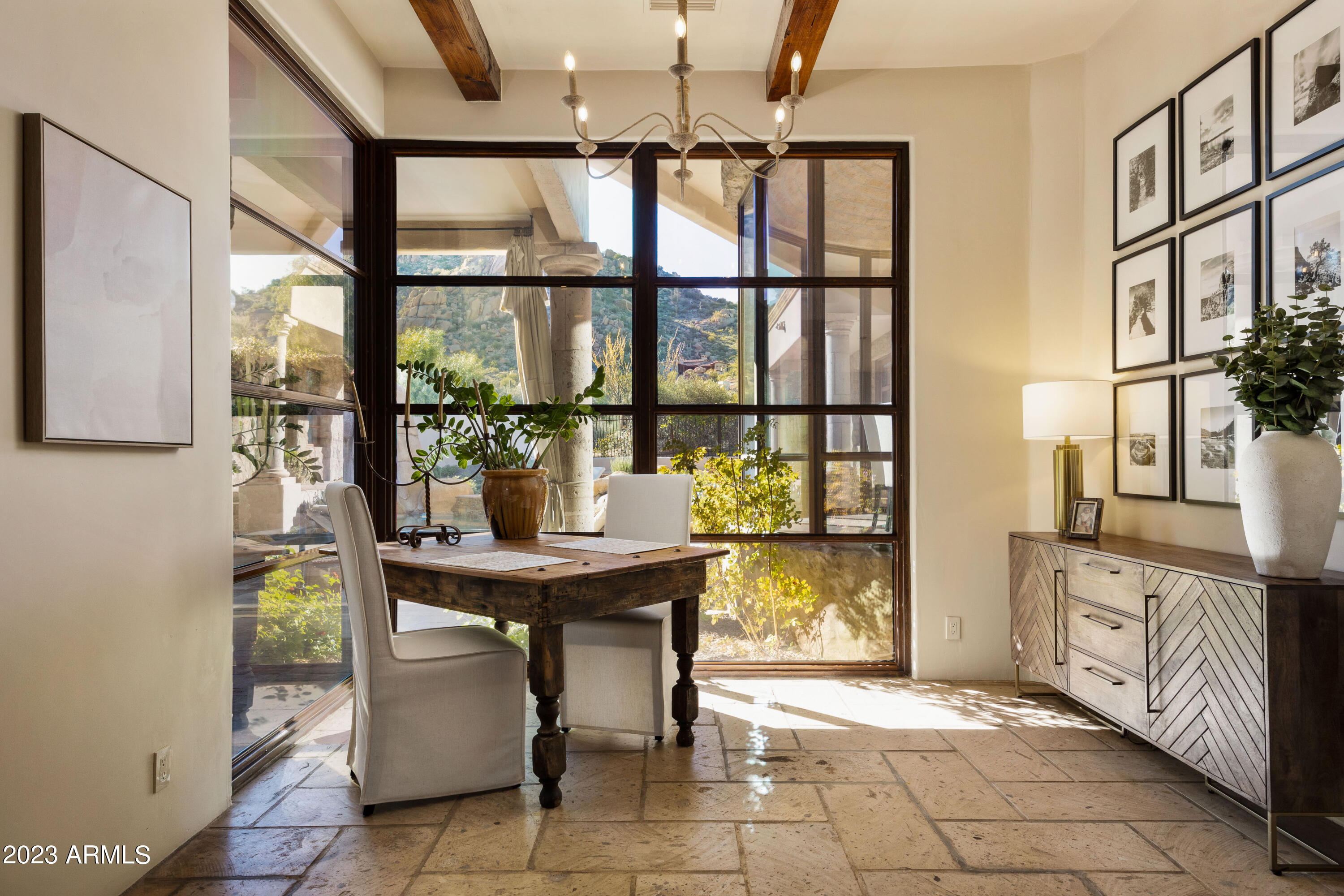 ESTANCIA - Residential