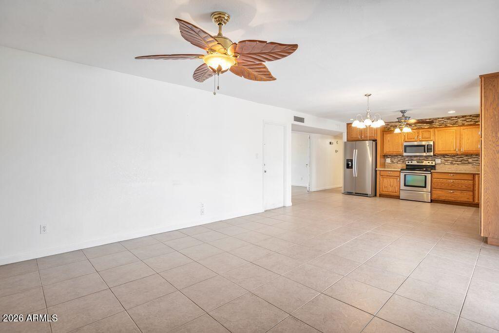 KNOELL NORTH 9 UNIT 1 AMD - Residential