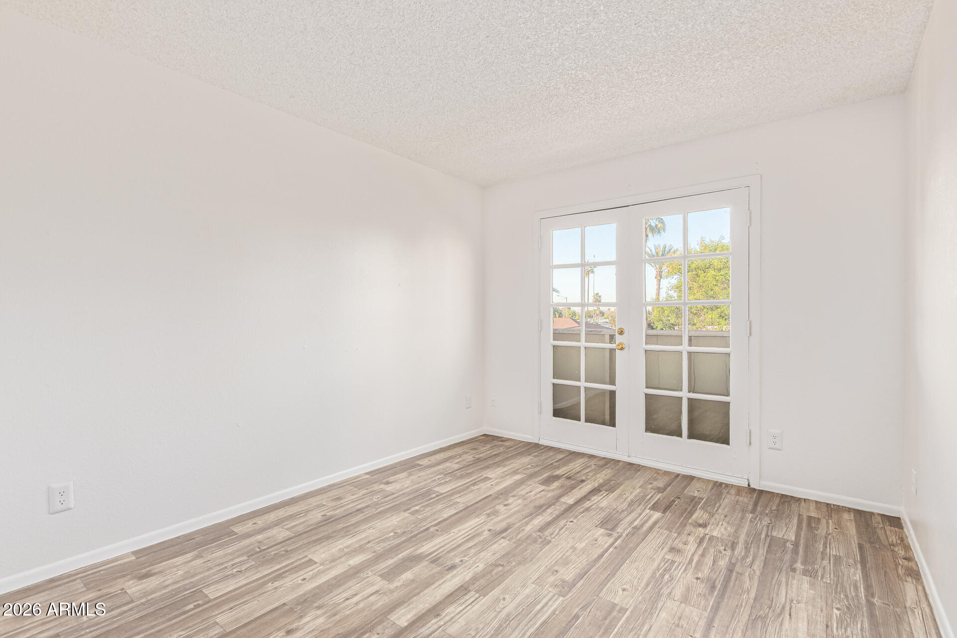 HALLCRAFT VILLAS WEST 8 - Residential