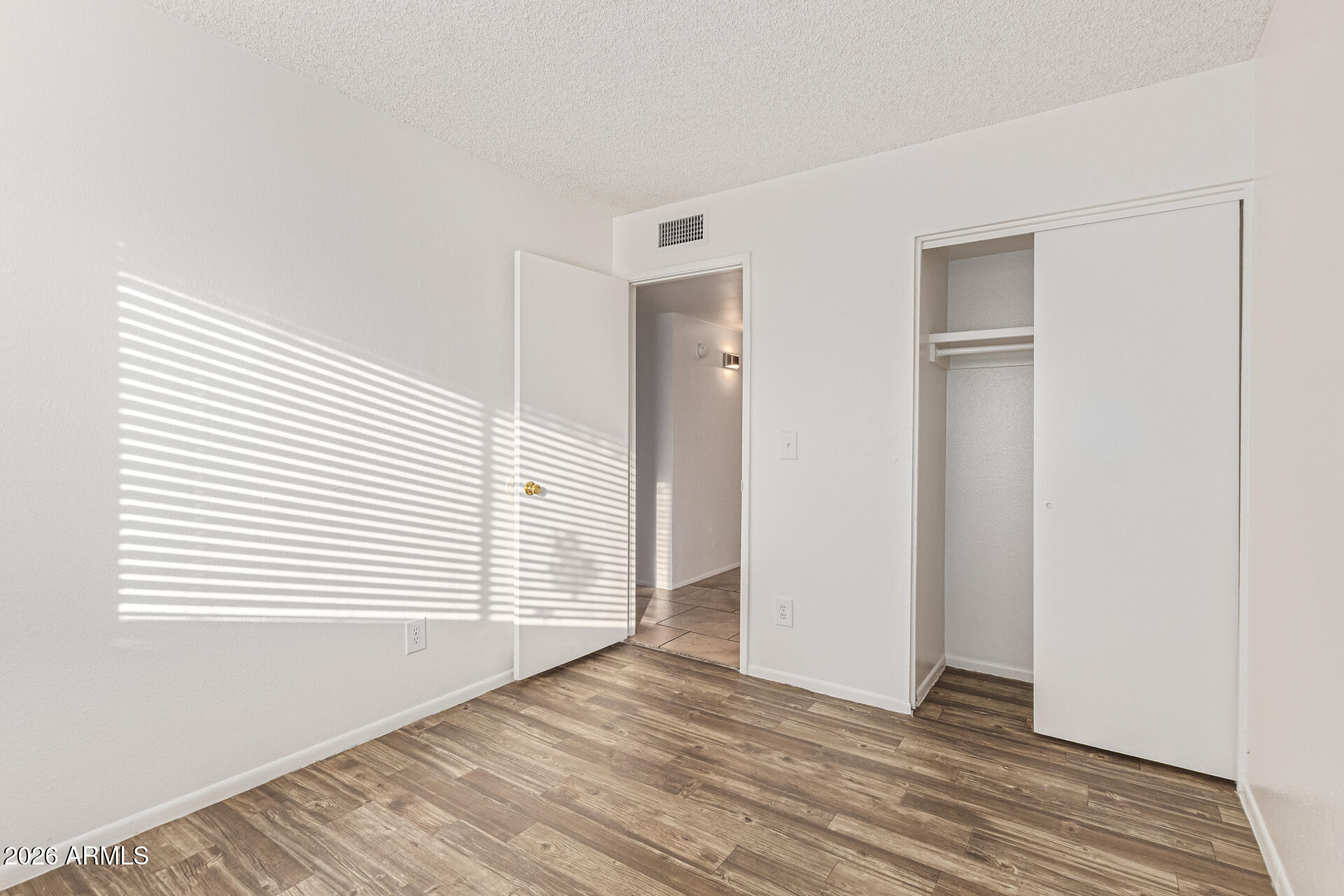 HALLCRAFT VILLAS WEST 8 - Residential