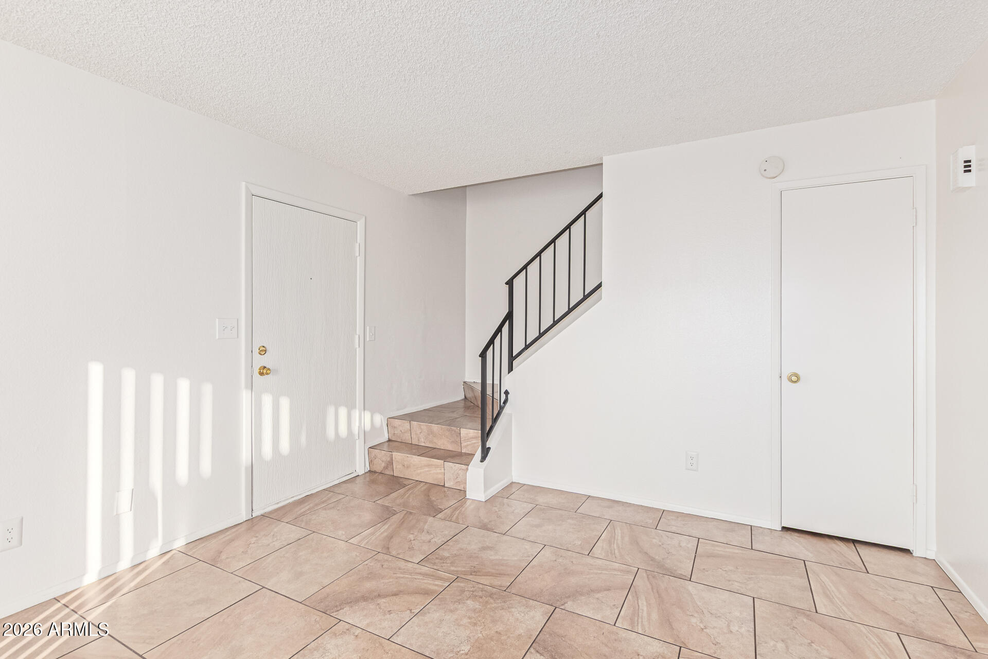 HALLCRAFT VILLAS WEST 8 - Residential