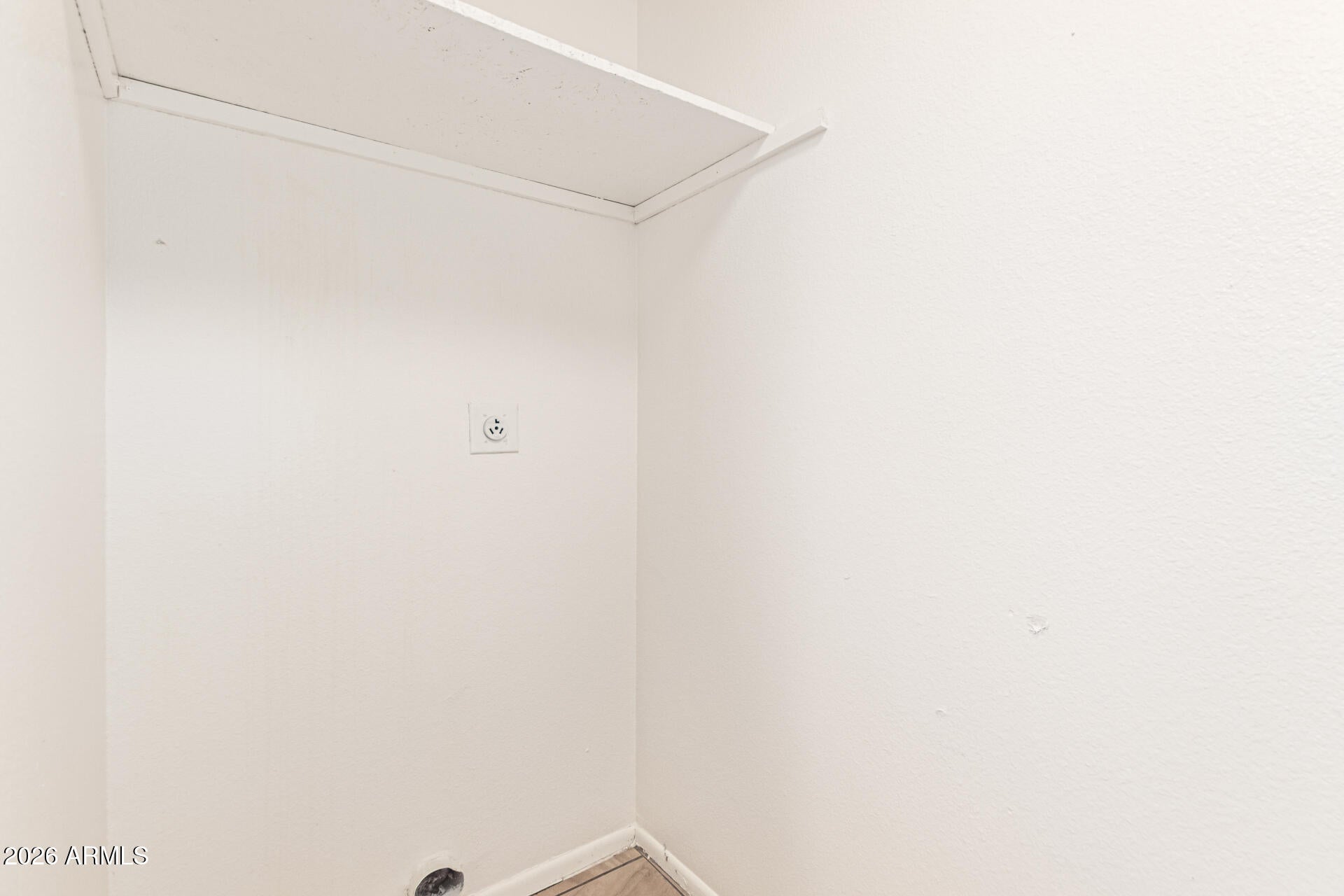 HALLCRAFT VILLAS WEST 8 - Residential