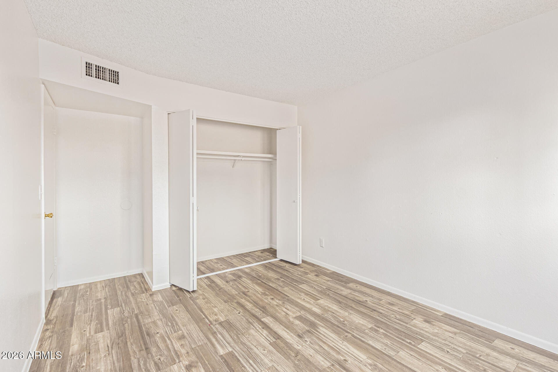 HALLCRAFT VILLAS WEST 8 - Residential