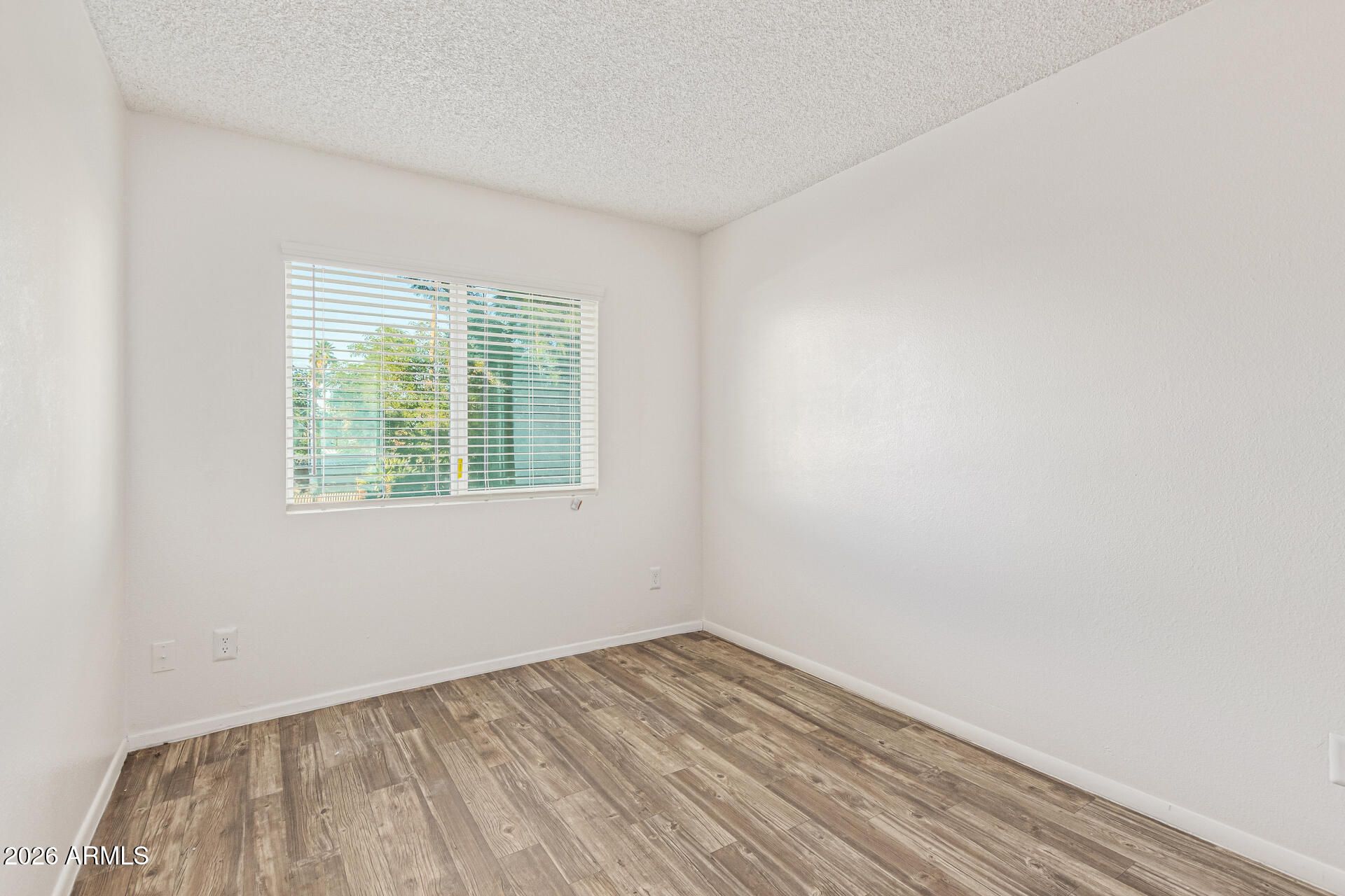 HALLCRAFT VILLAS WEST 8 - Residential