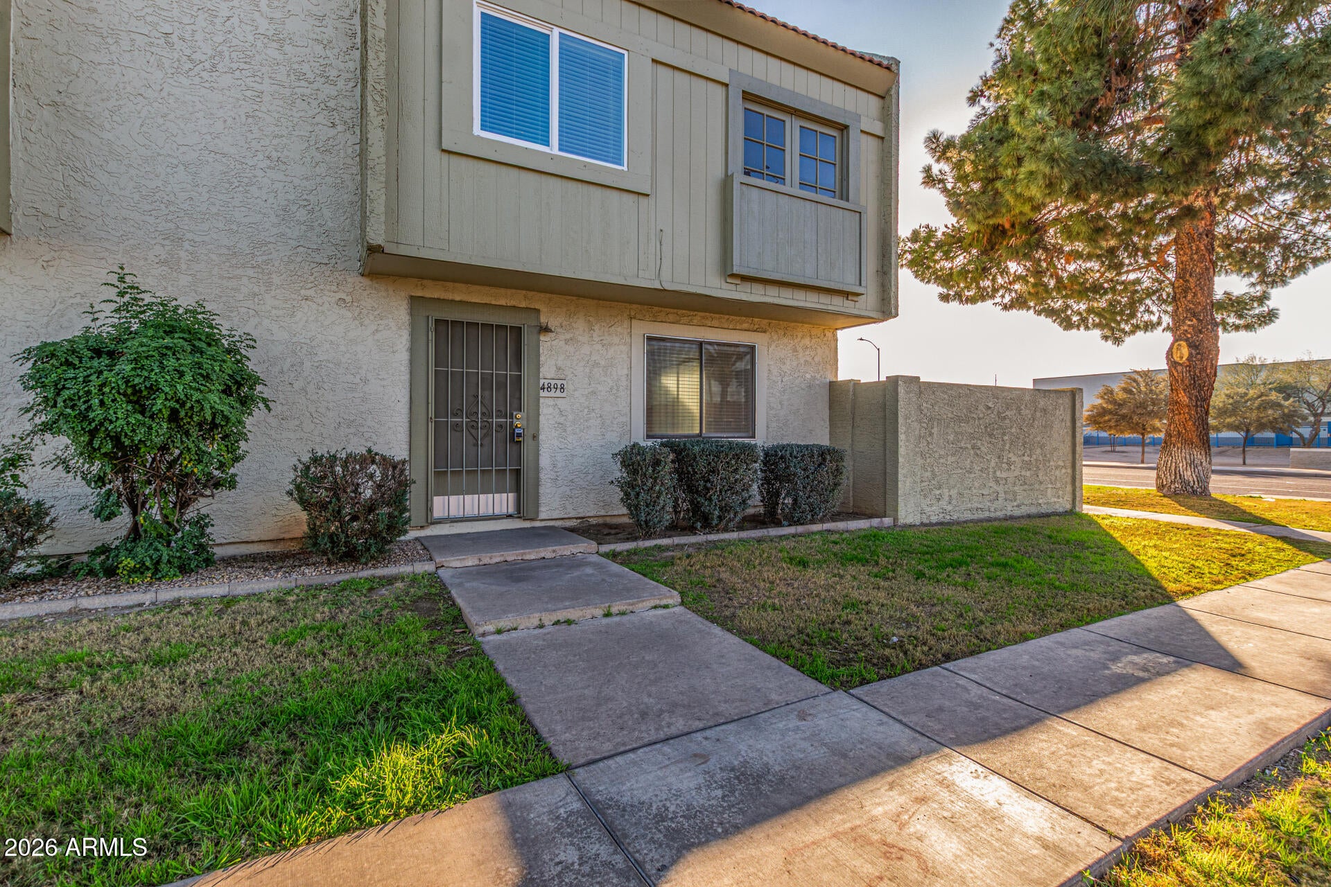 HALLCRAFT VILLAS WEST 8 - Residential
