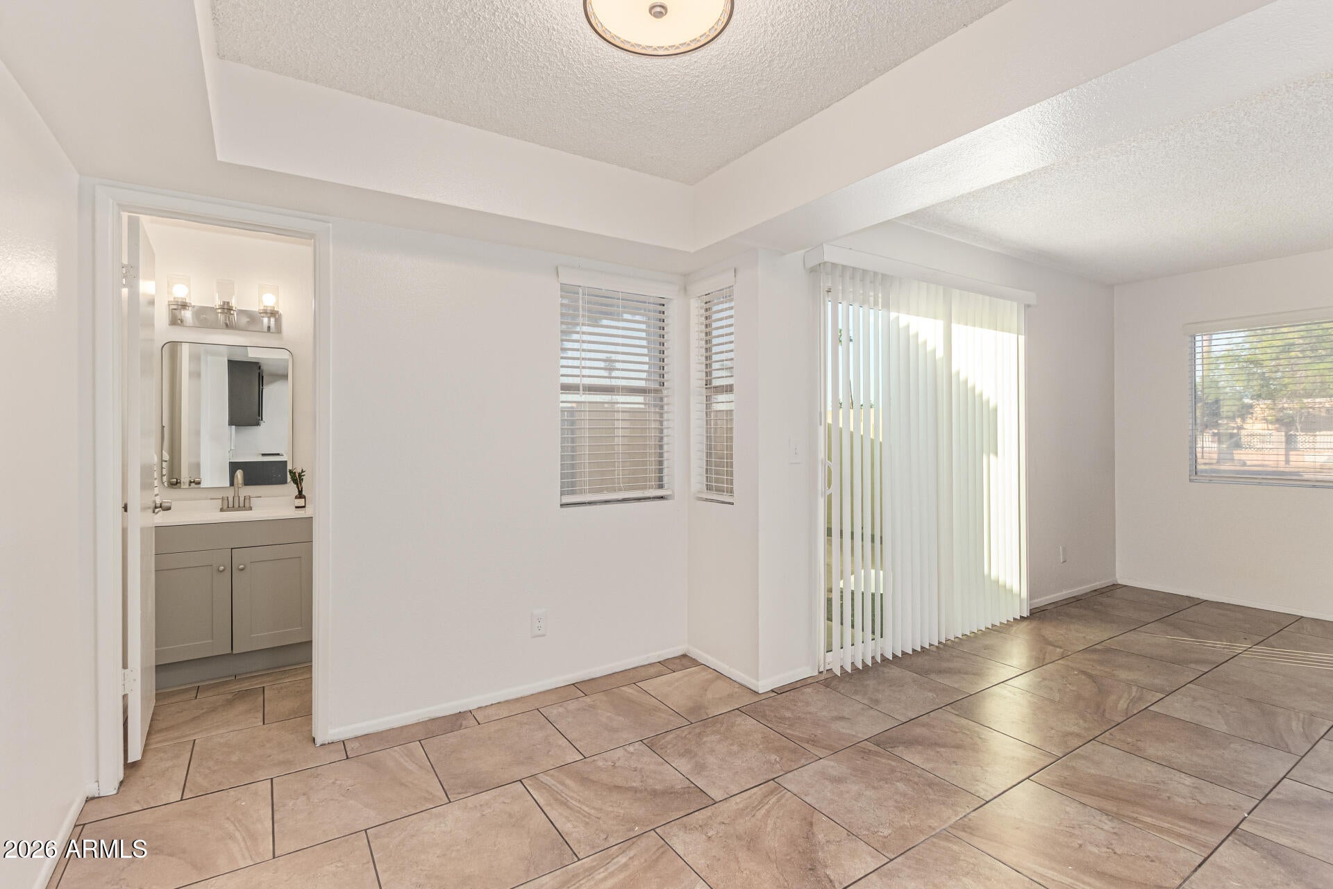 HALLCRAFT VILLAS WEST 8 - Residential